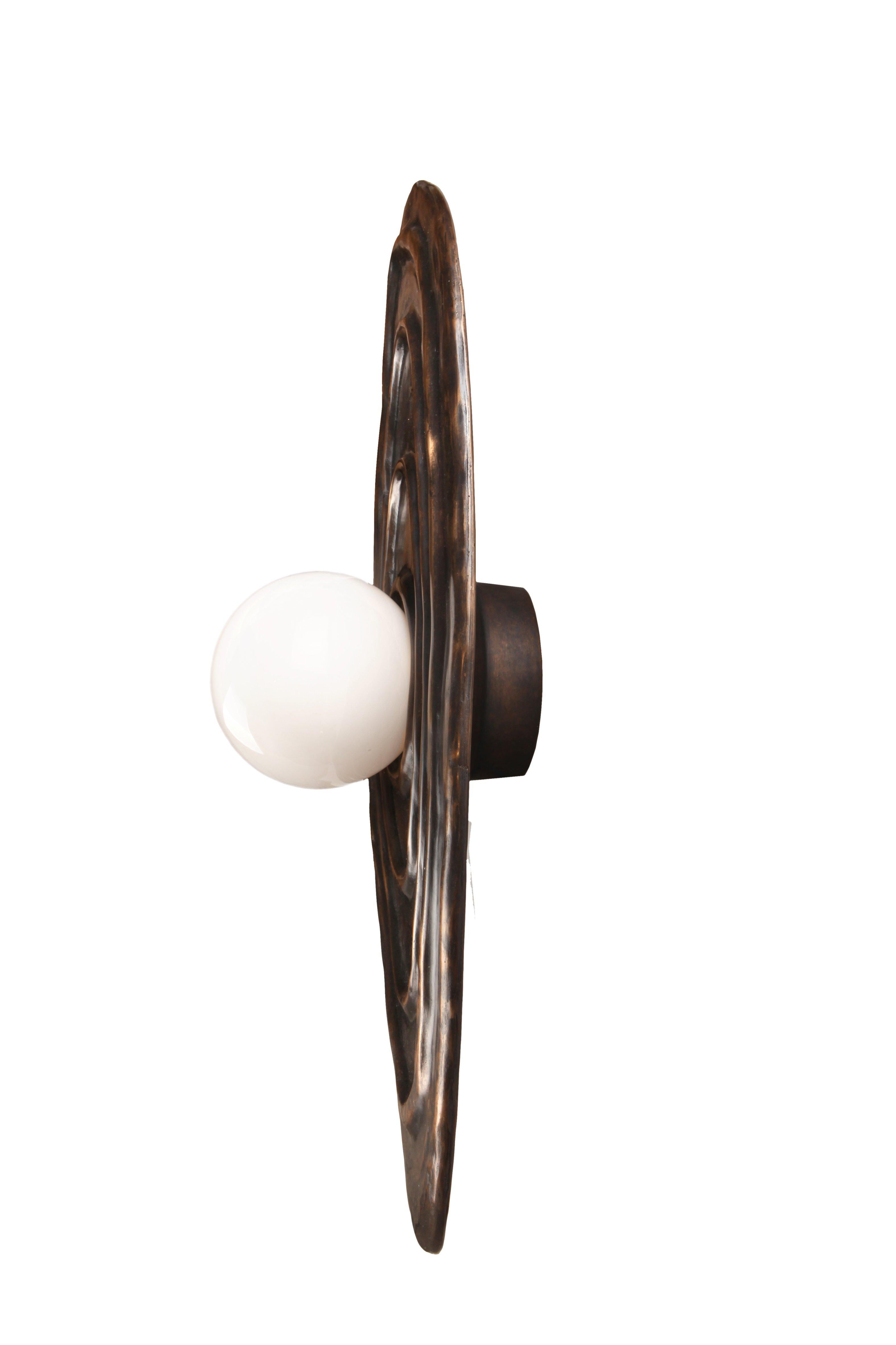 Perla Wall Sconce in Patinated Cast Bronze with Alabaster Orb For Sale 8