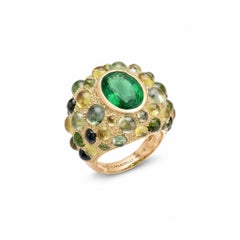 Perle de Pluie Emerald Ring in 18k Gold and Gemstones by MARIANNE CANARELLI