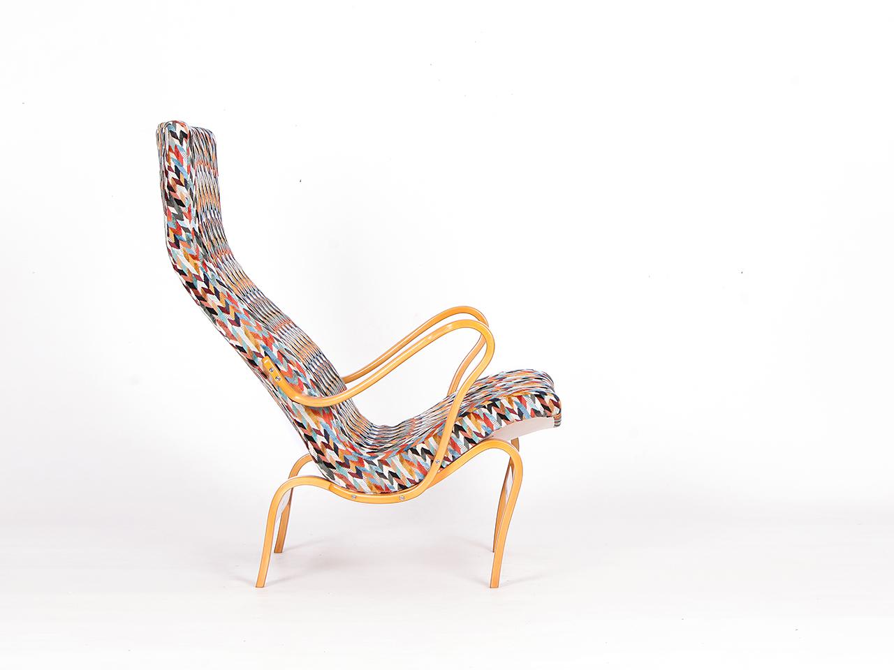 Swedish Pernilla Lounge Arm Chair by Bruno Mathsson for Dux , Sweden 1970s For Sale