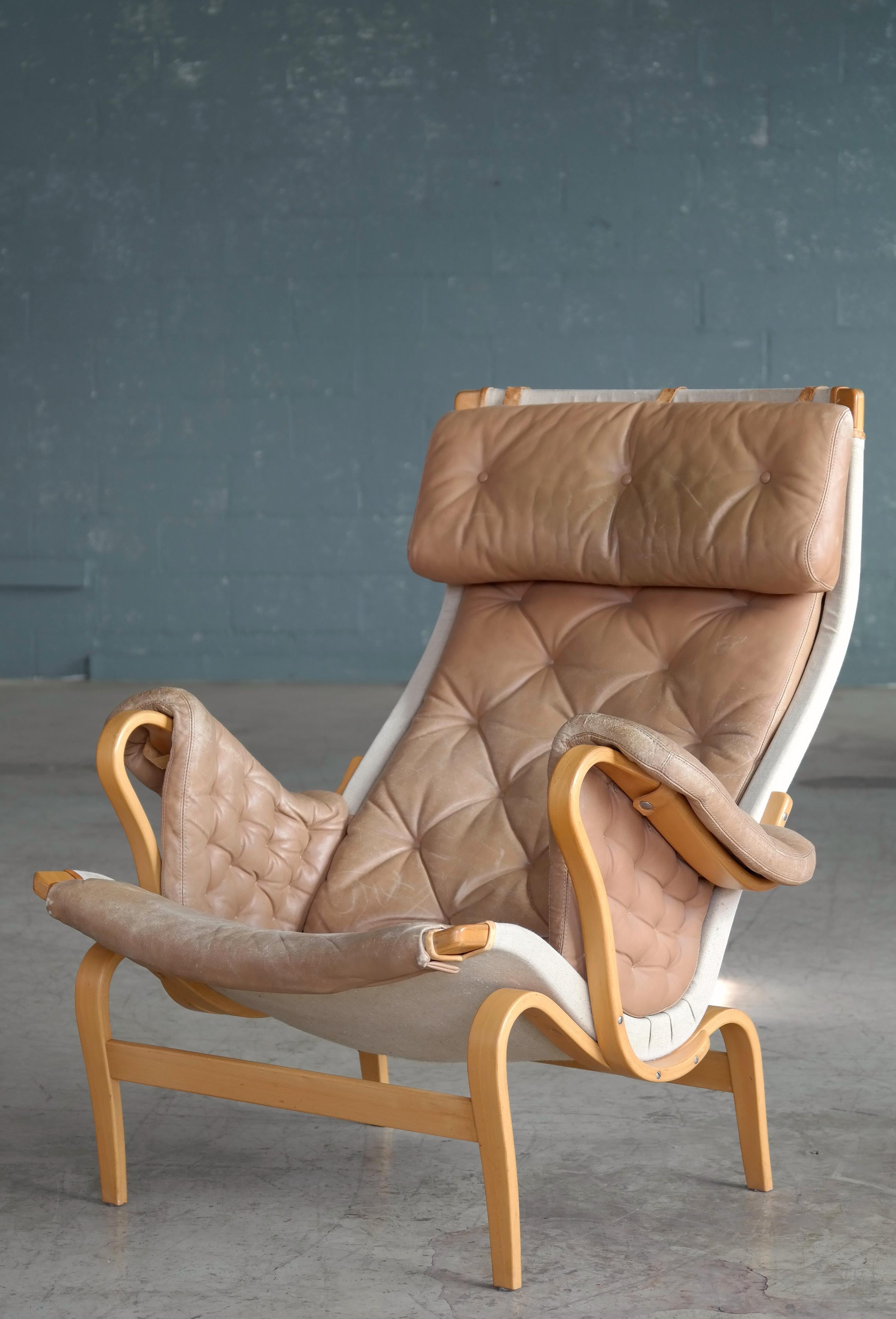 Mid-20th Century Pernilla Lounge Chair in Camel Colored Tufted Leather by Bruno Mathsson for DUX