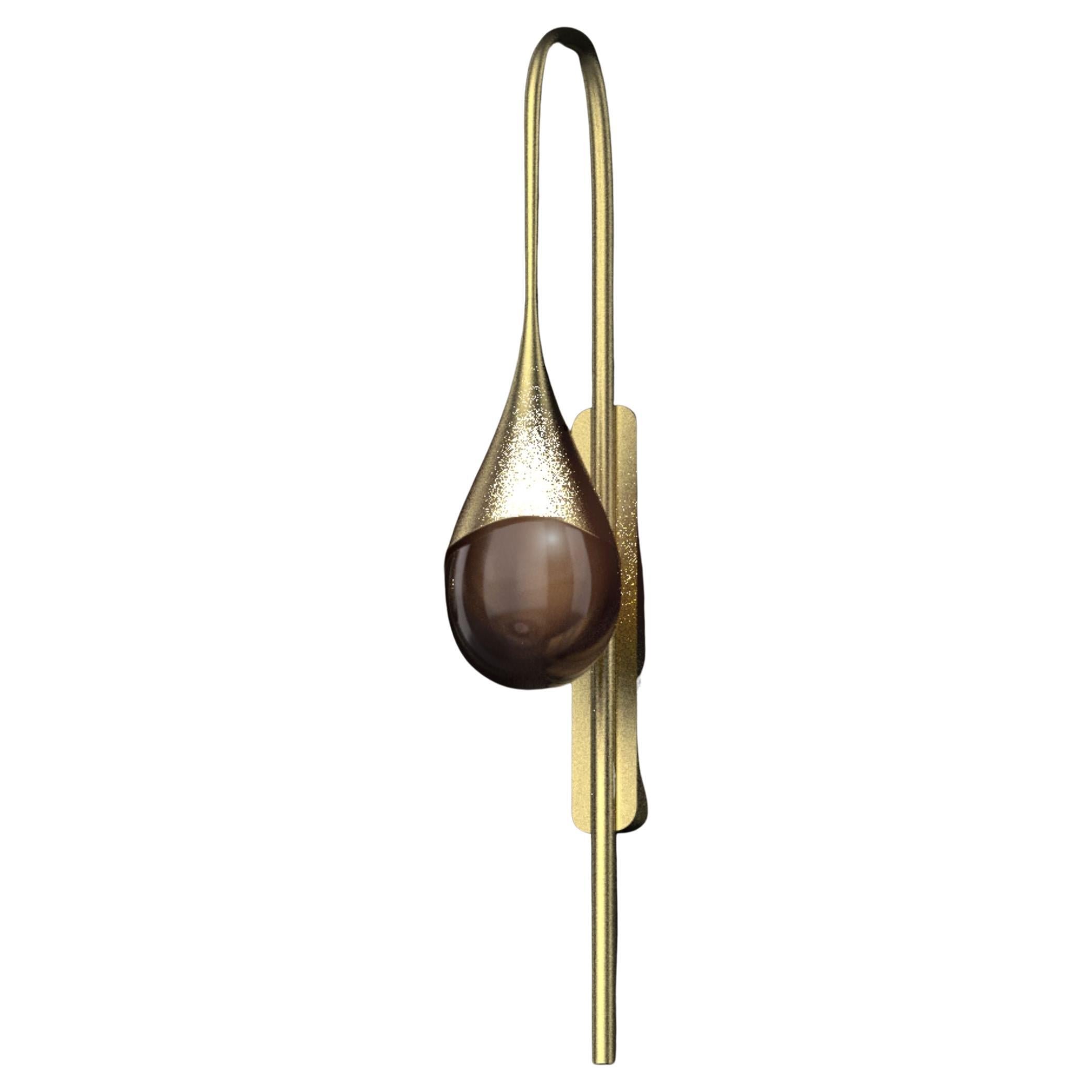 Perpetua Hammered Brass Wall Lamp Natural Finish For Sale