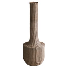 Perpetuo Vase/