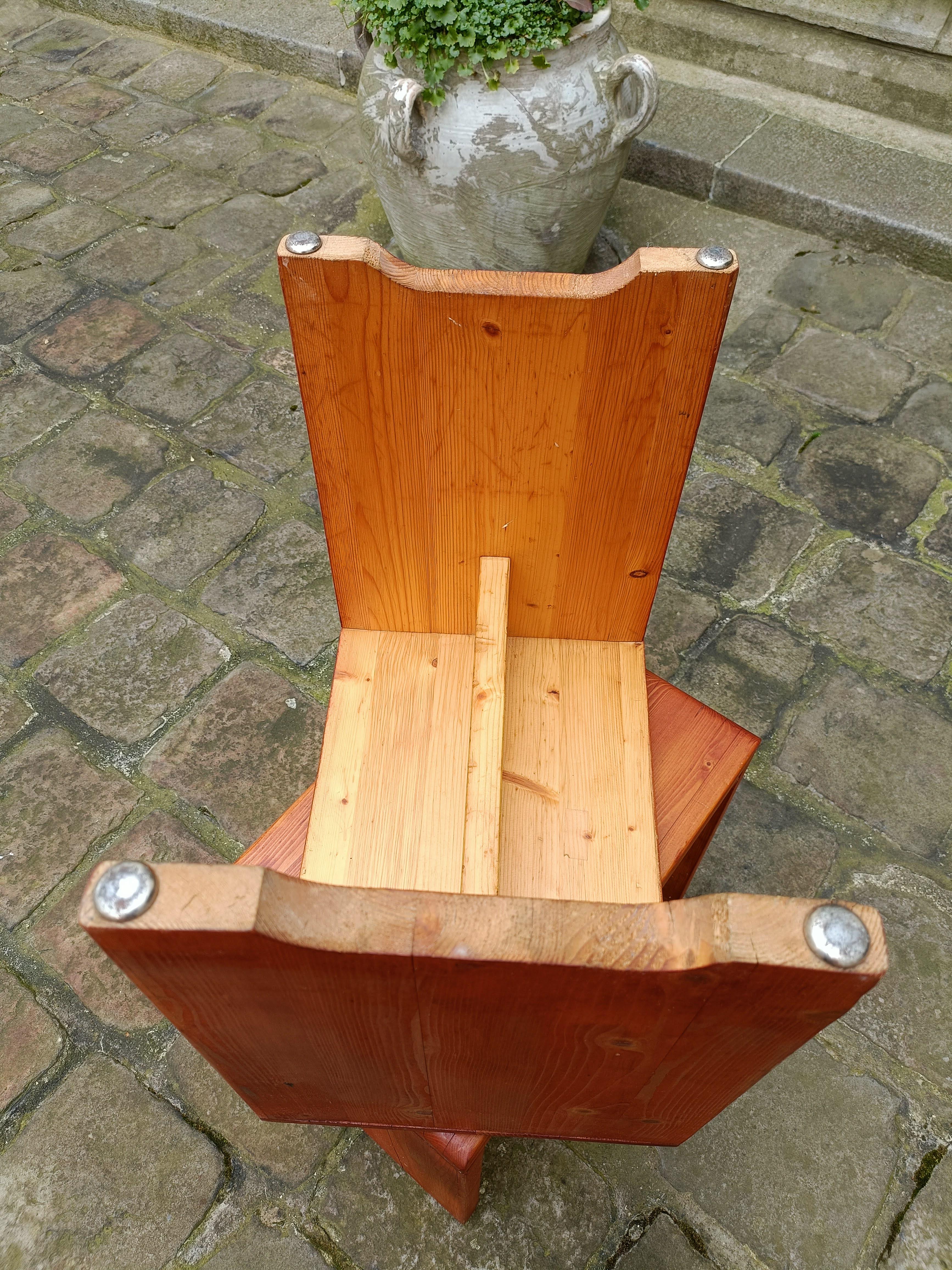 Perriand Pine Wood Stool Charlotte Perriand Pierre Et Vacances Les Arcs, 1800 For Sale 11