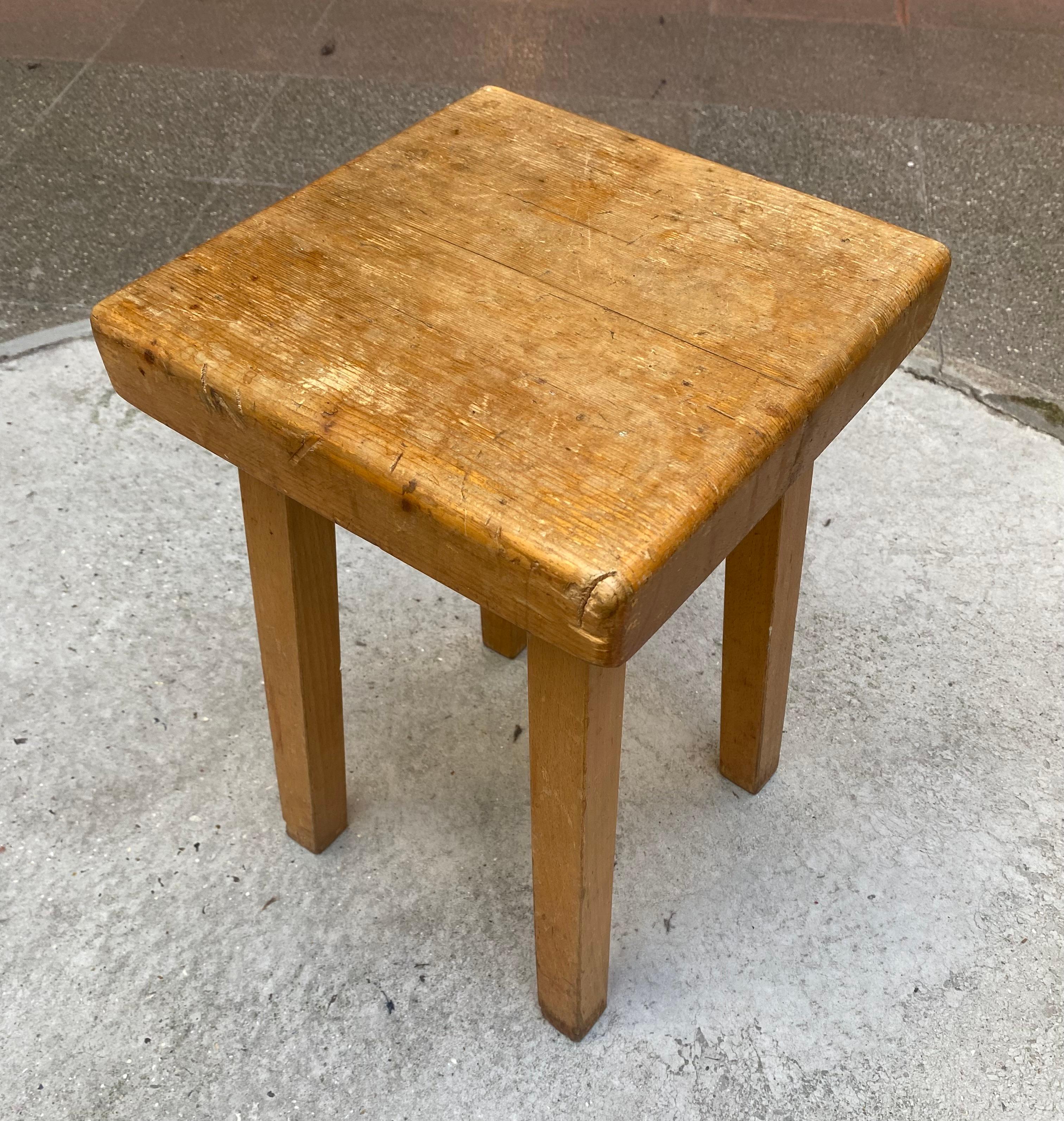 Perriand Pine Wood Stool by Charlotte Perriand for Les Arcs, 1800 For Sale 1