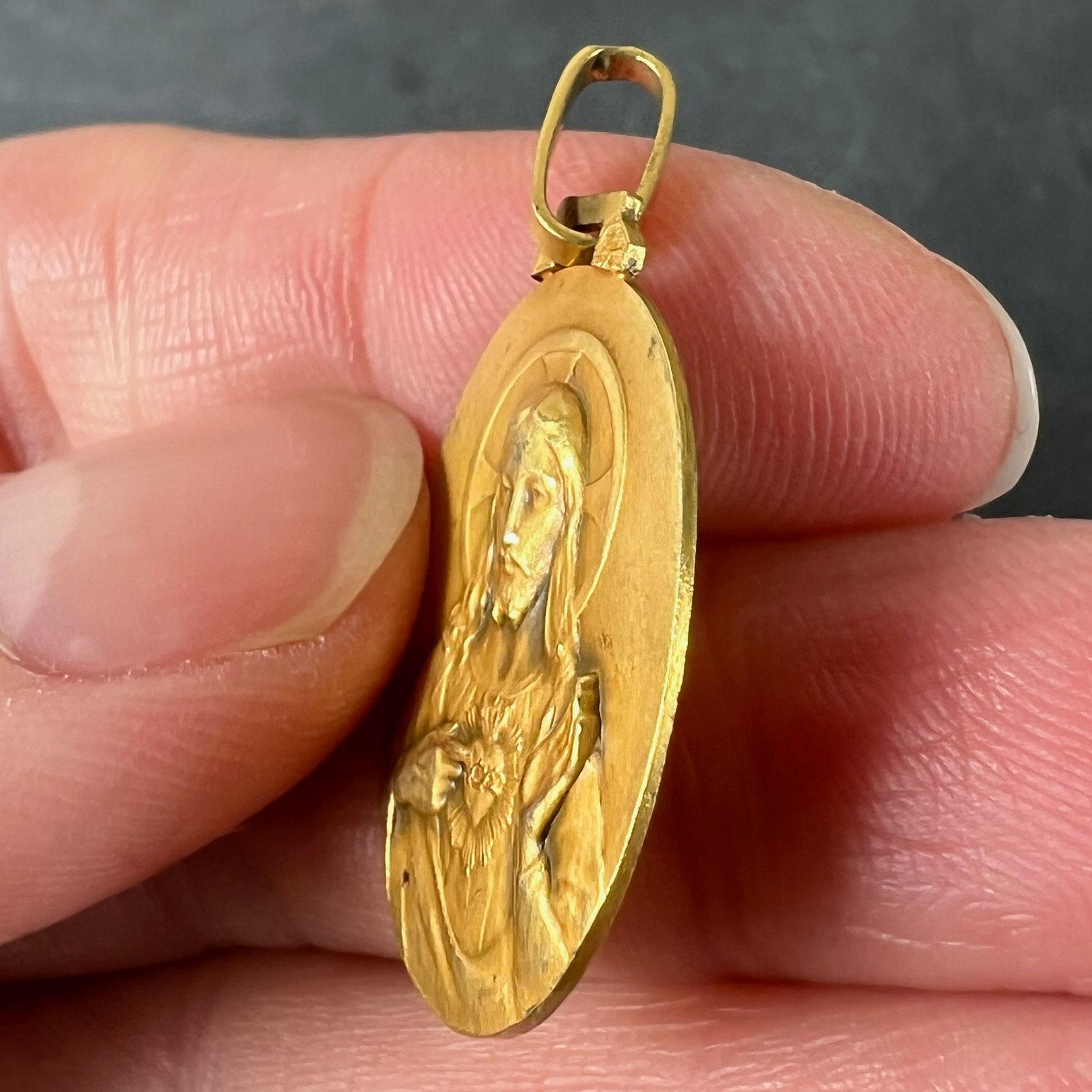 Perriat French Sacred Heart Madonna und Child 18K Yellow Gold Medal Anhänger im Angebot 3