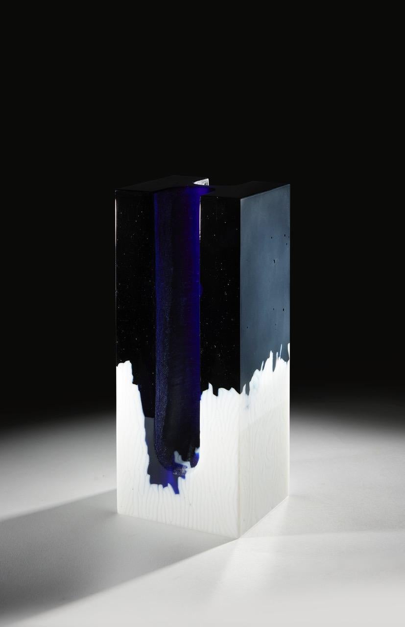 Glass Sculpture Midnight One of a Kind Made in France - Black Abstract Sculpture by Perrin & Perrin