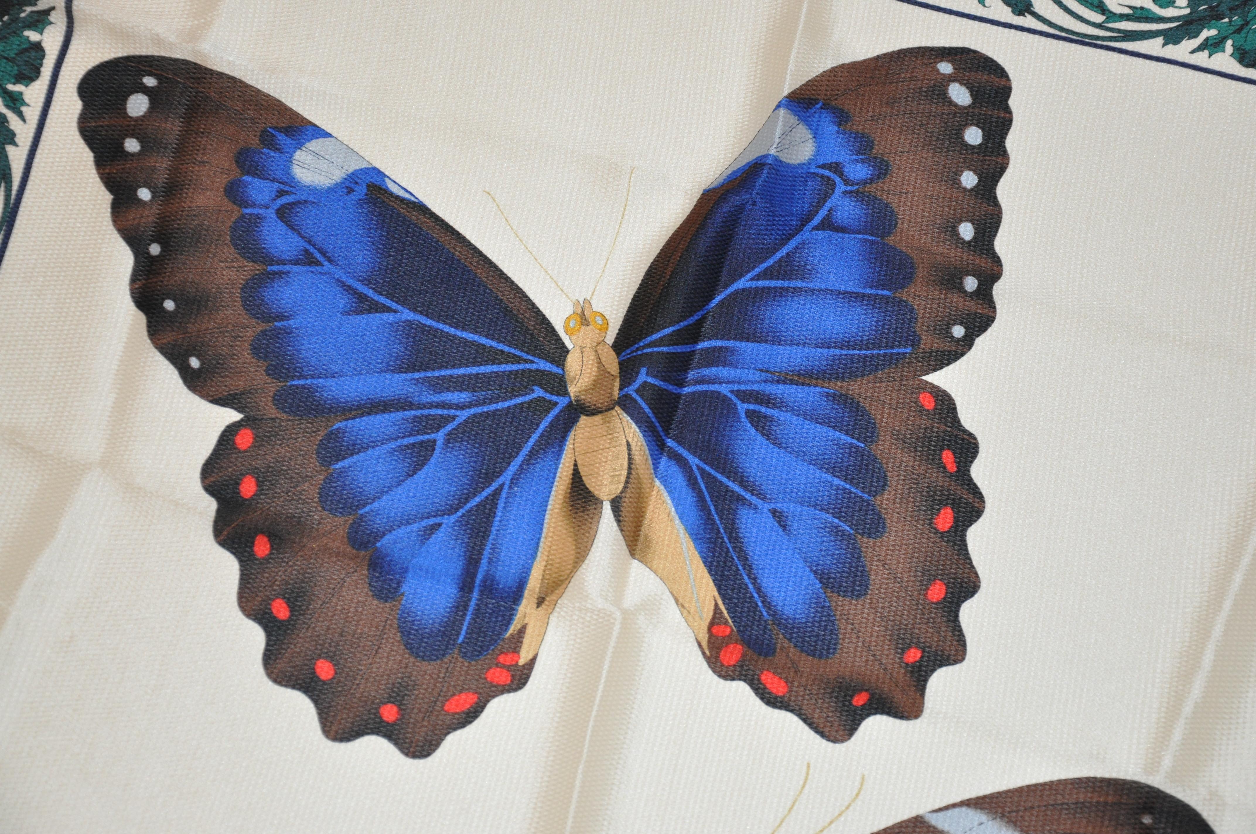Perry Ellis Detaillierter Seidenschal „„Schmetterlinge in Liebe“ im Angebot 6