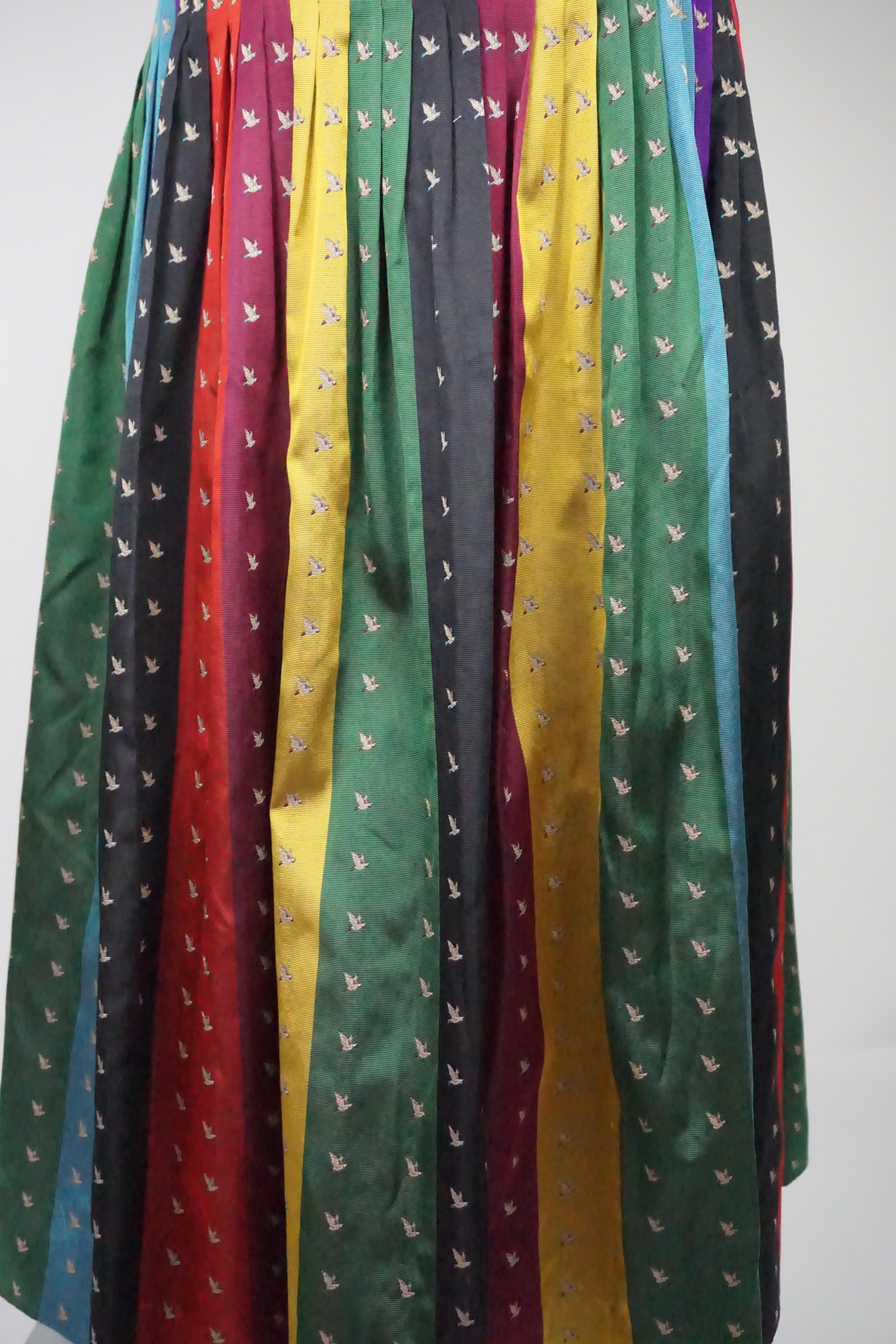 Women's Perry Ellis Multicolor Silk Pleated Skirt - 8