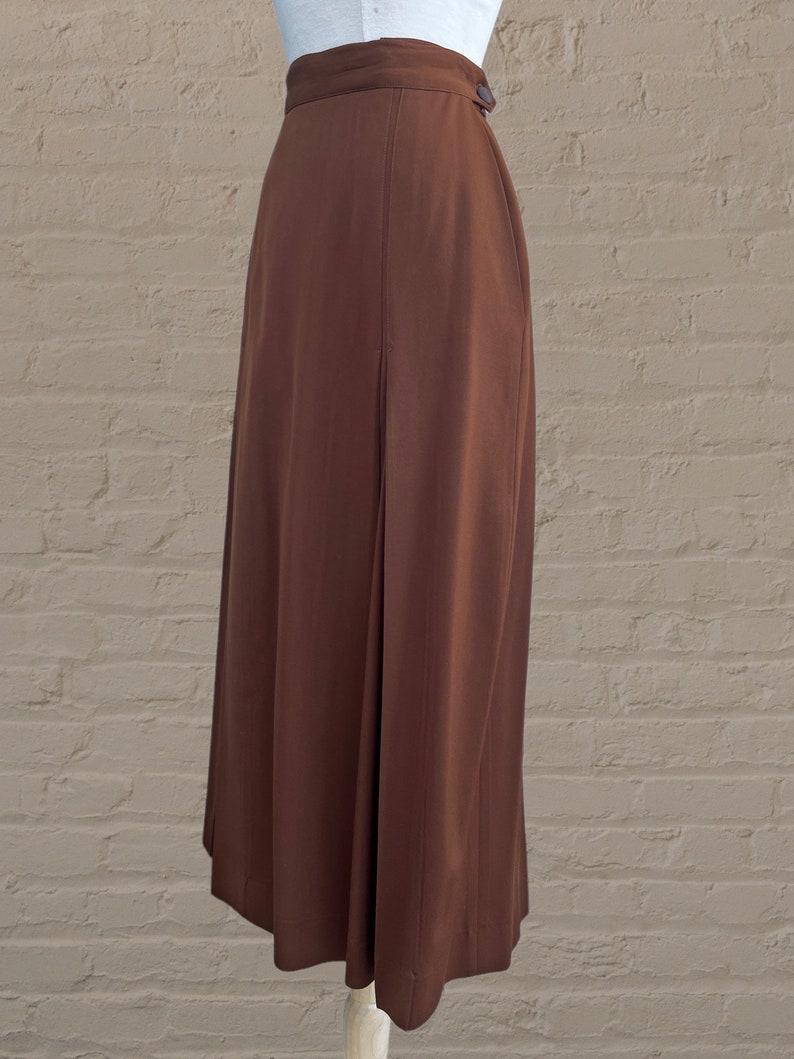 Perry Ellis Skirt, Circa 1980s In Excellent Condition For Sale In Brooklyn, NY