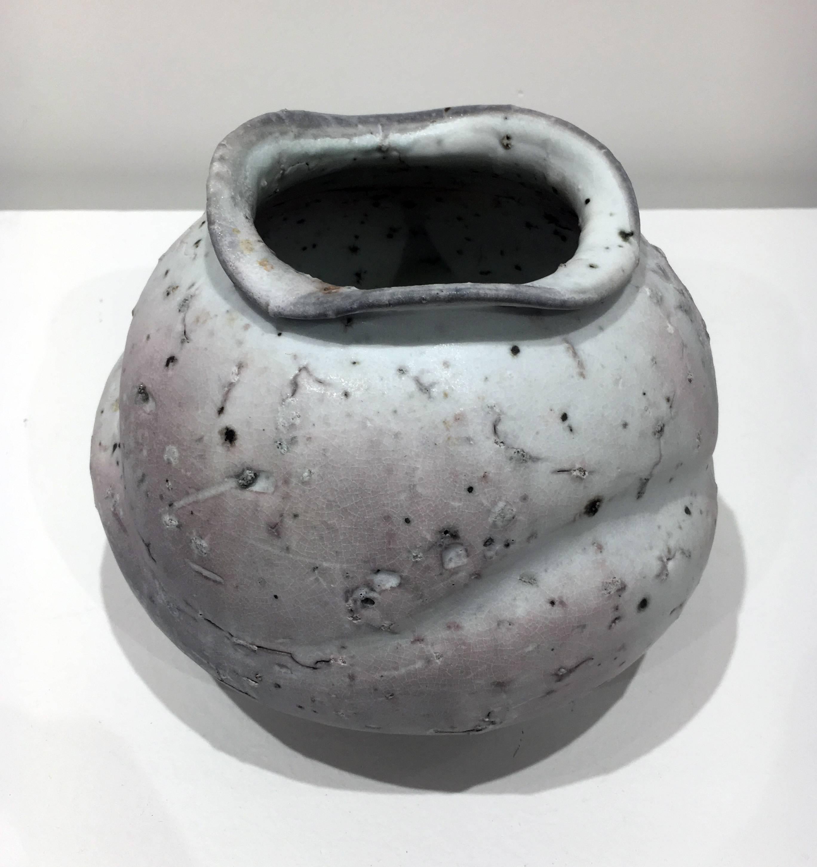 Vaso contemporaneo in porcellana Wood Fired Forma, Design, Scultura, Smalto, Ceramica - Sculpture Contemporaneo di Perry Haas