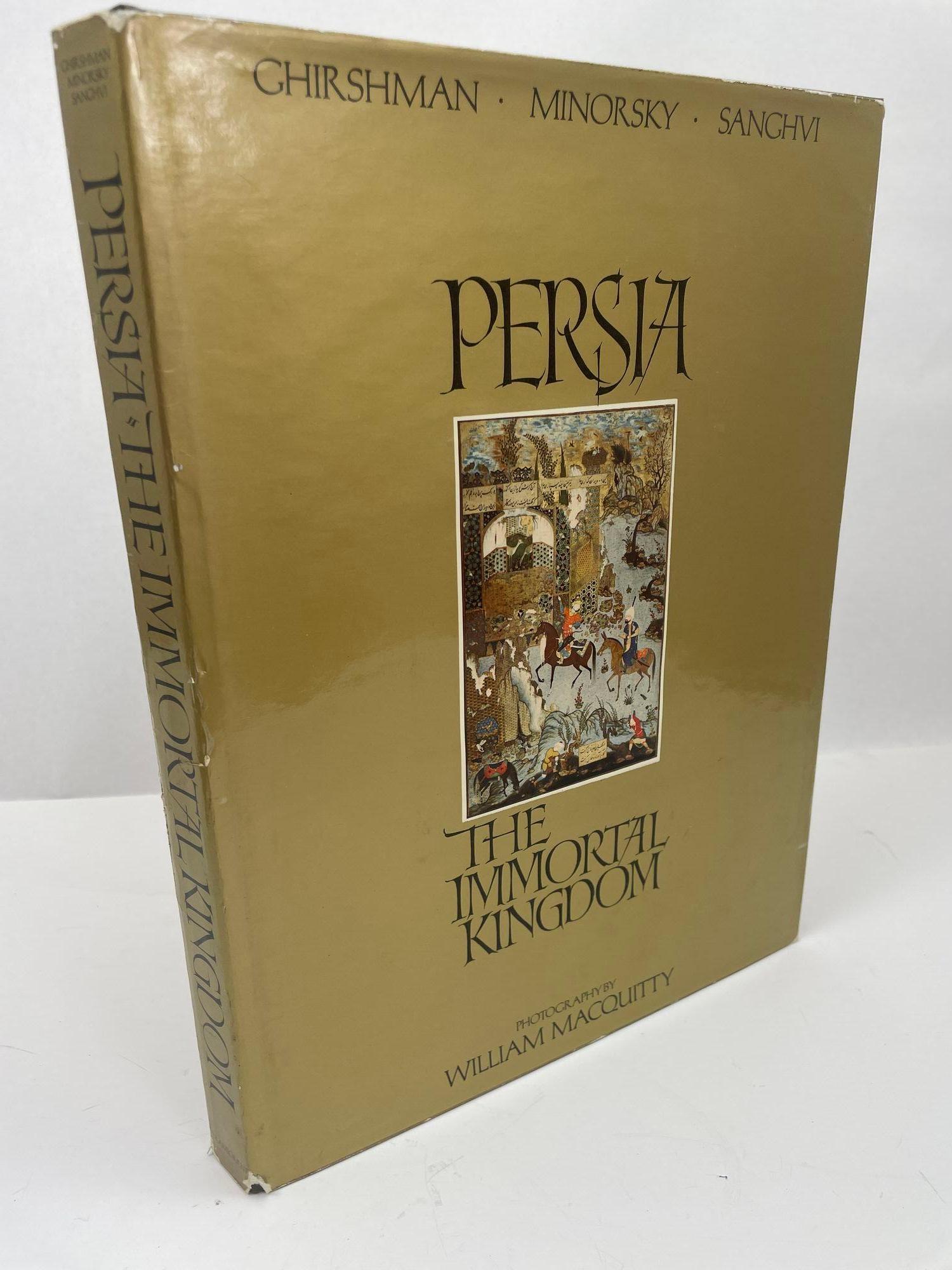 Papier Persia The Immortal Kingdom de Ghirshman Minorsky Sanghvi 1971 en vente