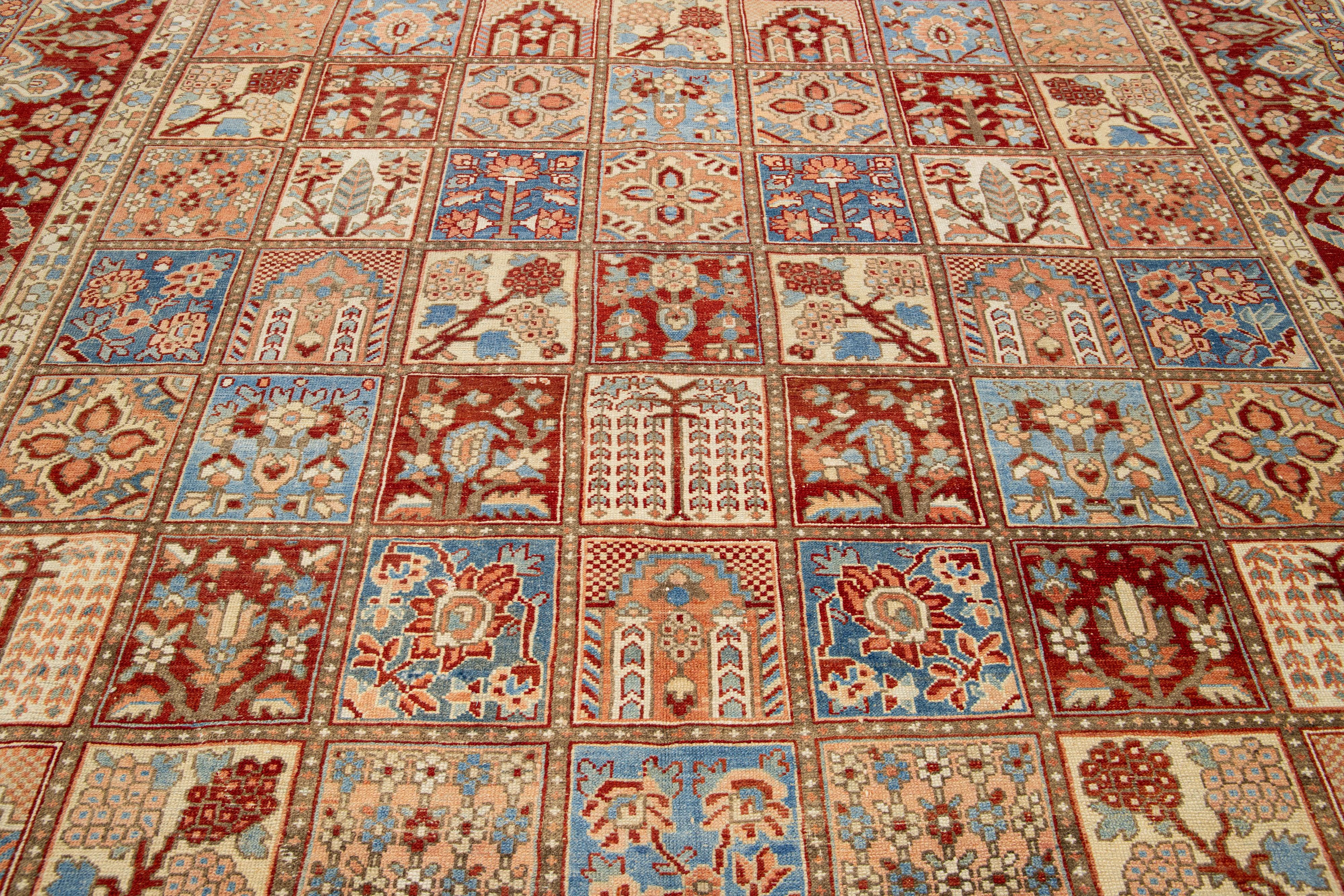 Persische 1920er Bachtiari Multicolor Wollteppich mit Allover-Muster (Wolle) im Angebot
