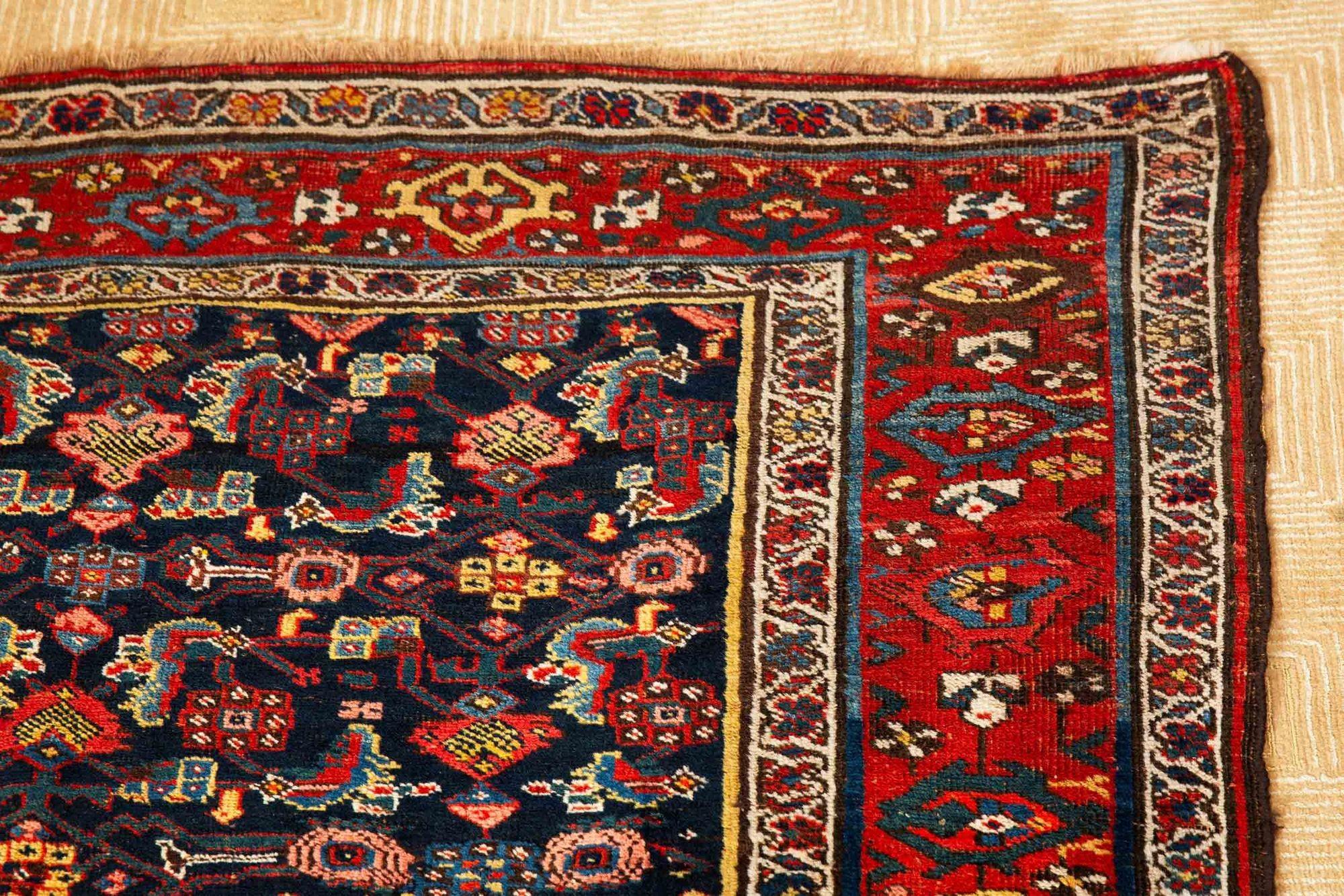 Persian Antique Bidjar Bijar Runner Rug Carpet circa 1920  9.25’ x 4.5' In Good Condition For Sale In Shippensburg, PA
