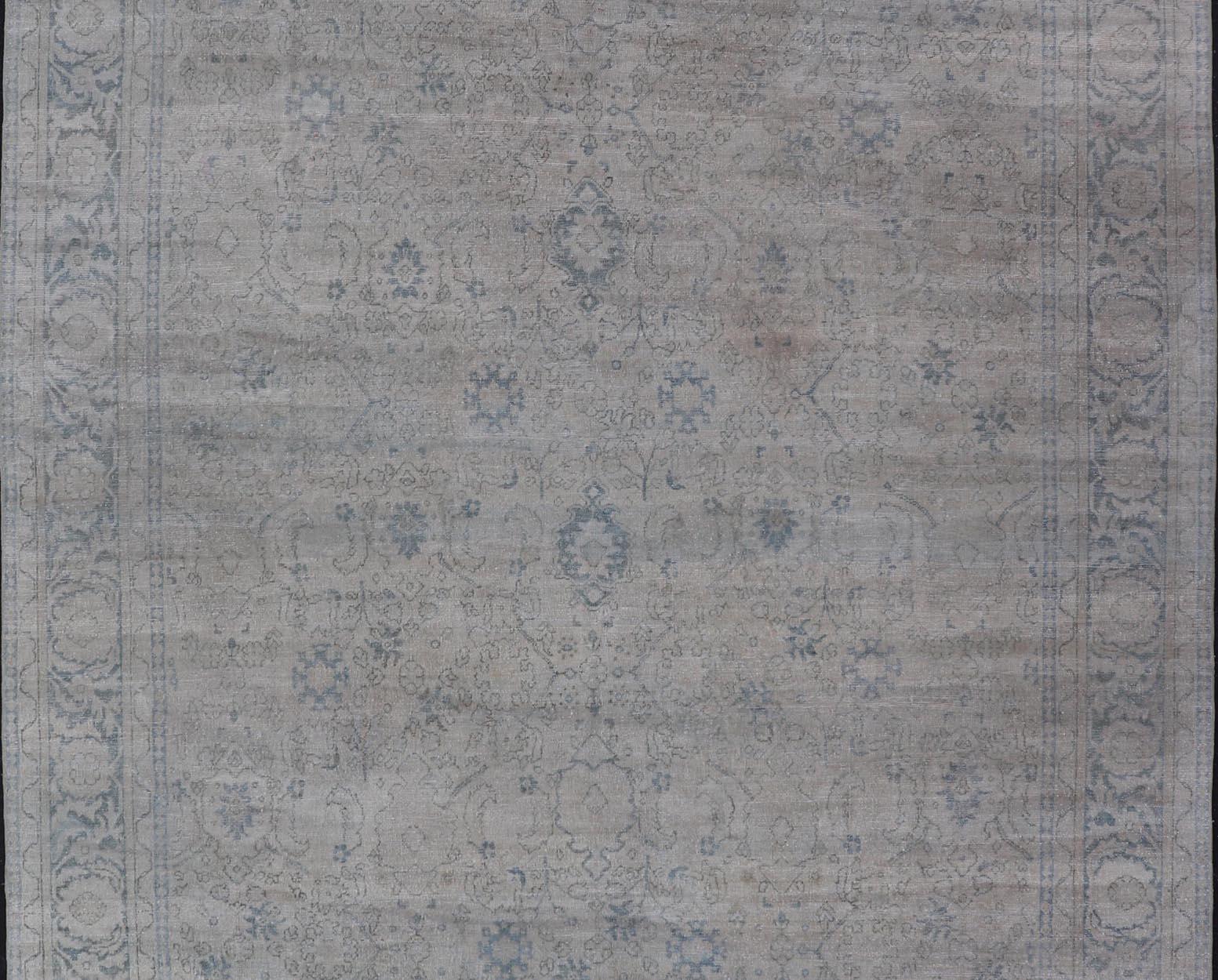 Tappeto persiano antico Mahal nei toni del crema e del blu (8'11