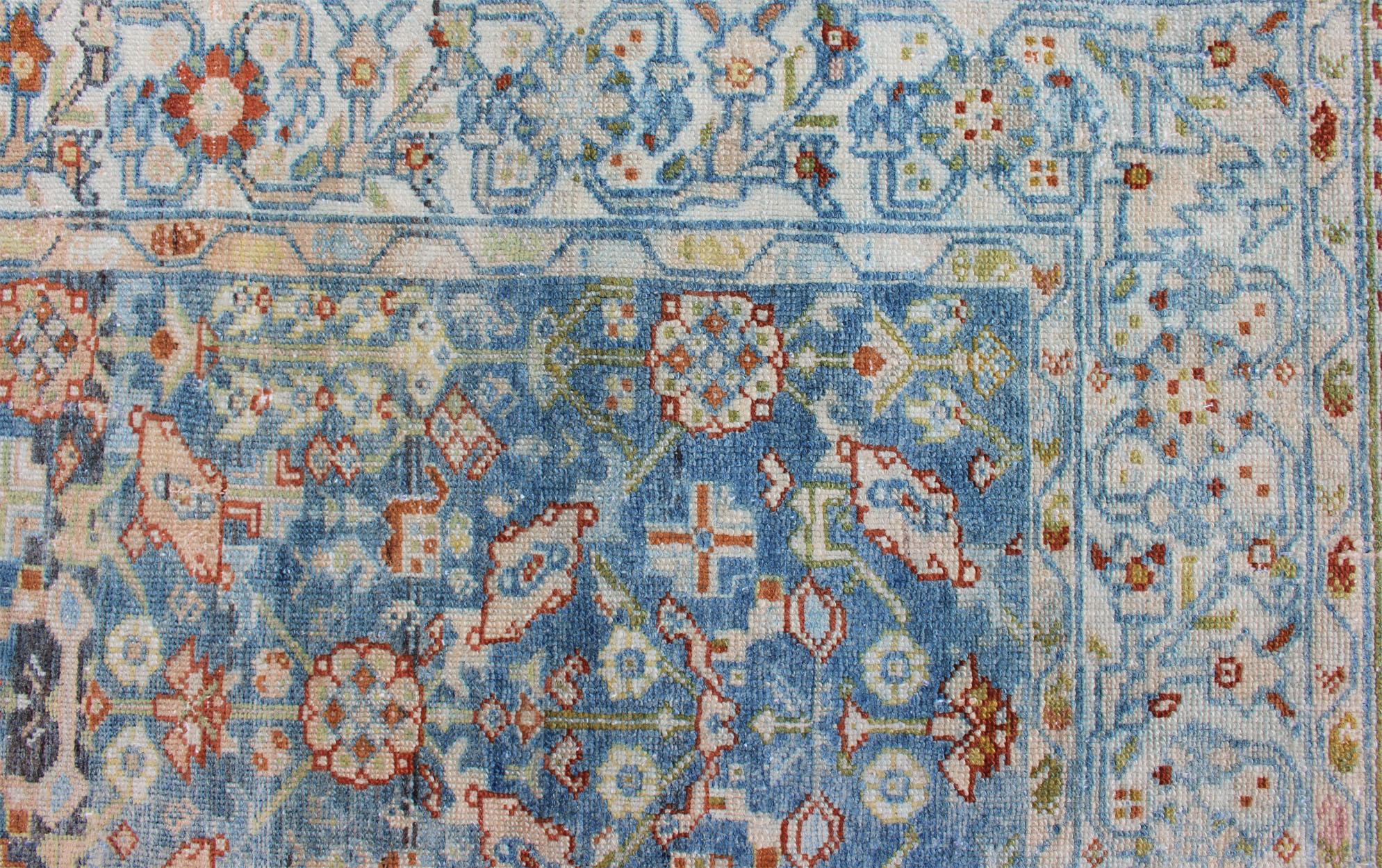 Persischer antiker Malayer-Perserteppich mit All-Over-Design in verschiedenen Blau-, Elfenbein- und Rottönen 4