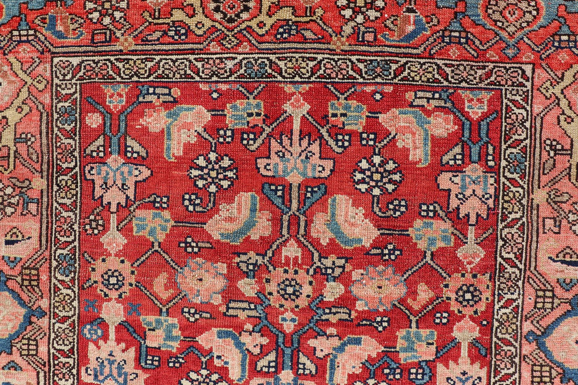 Perse Tapis persan ancien Malayer avec un motif géométrique coloré sur toute sa surface en rouge en vente