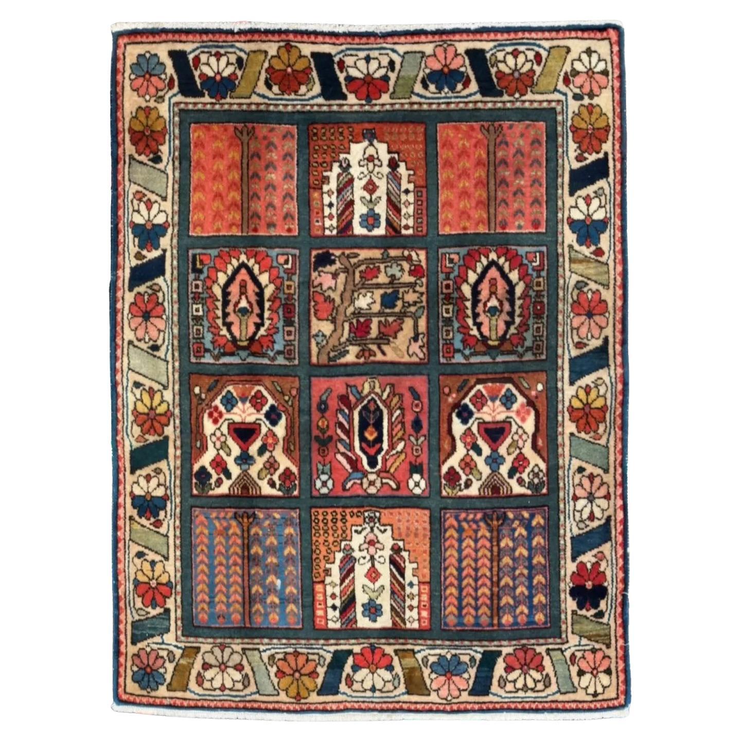 Persischer Flächenteppich - Bakhtiar Design - 10713 im Angebot