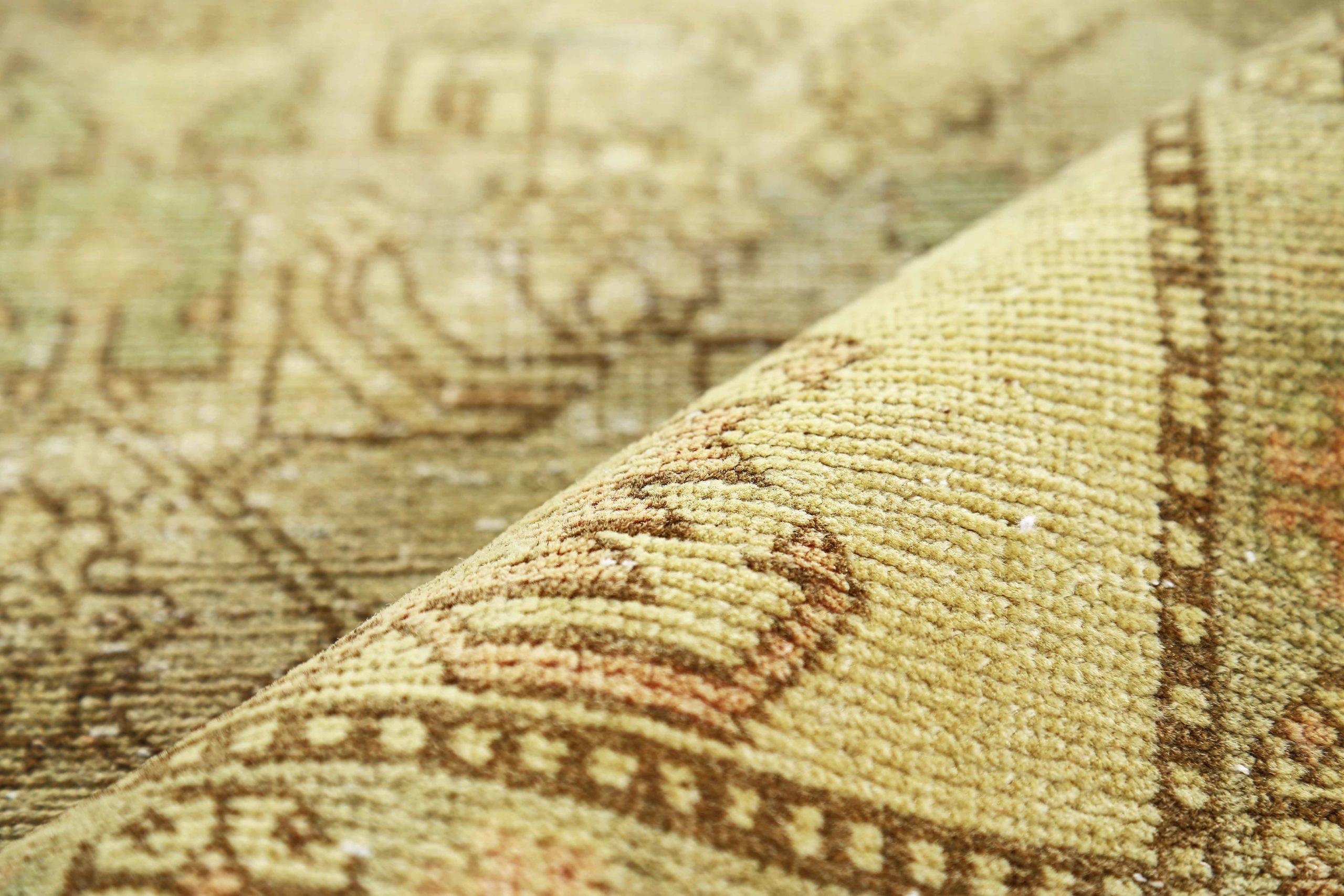20ième siècle Tapis persans d'Azerbaïdjan - Design en laine vert ivoire jaune - 91201 en vente