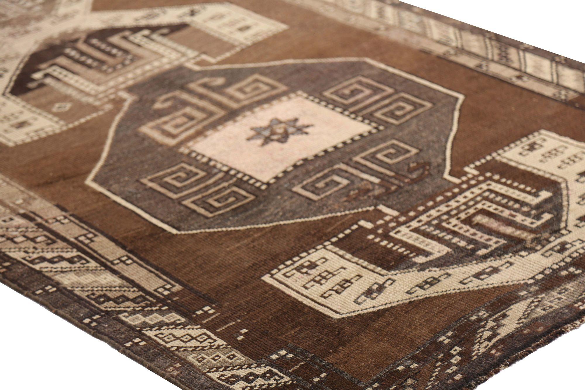 Iracheno Tappeti persiani Azerbaijan - Design marrone in lana - 97118 in vendita