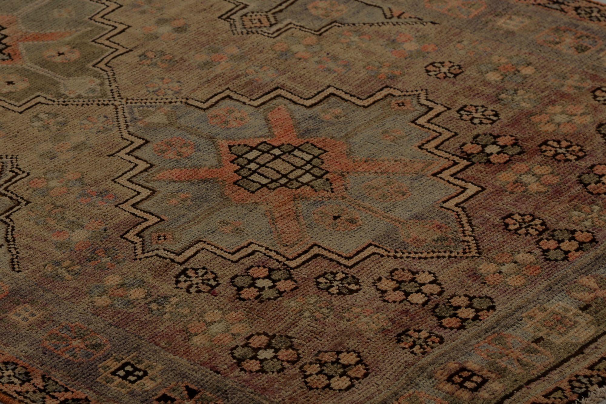 Iracheno Tappeti persiani Azerbaijan - Design marrone in lana - 97481 in vendita