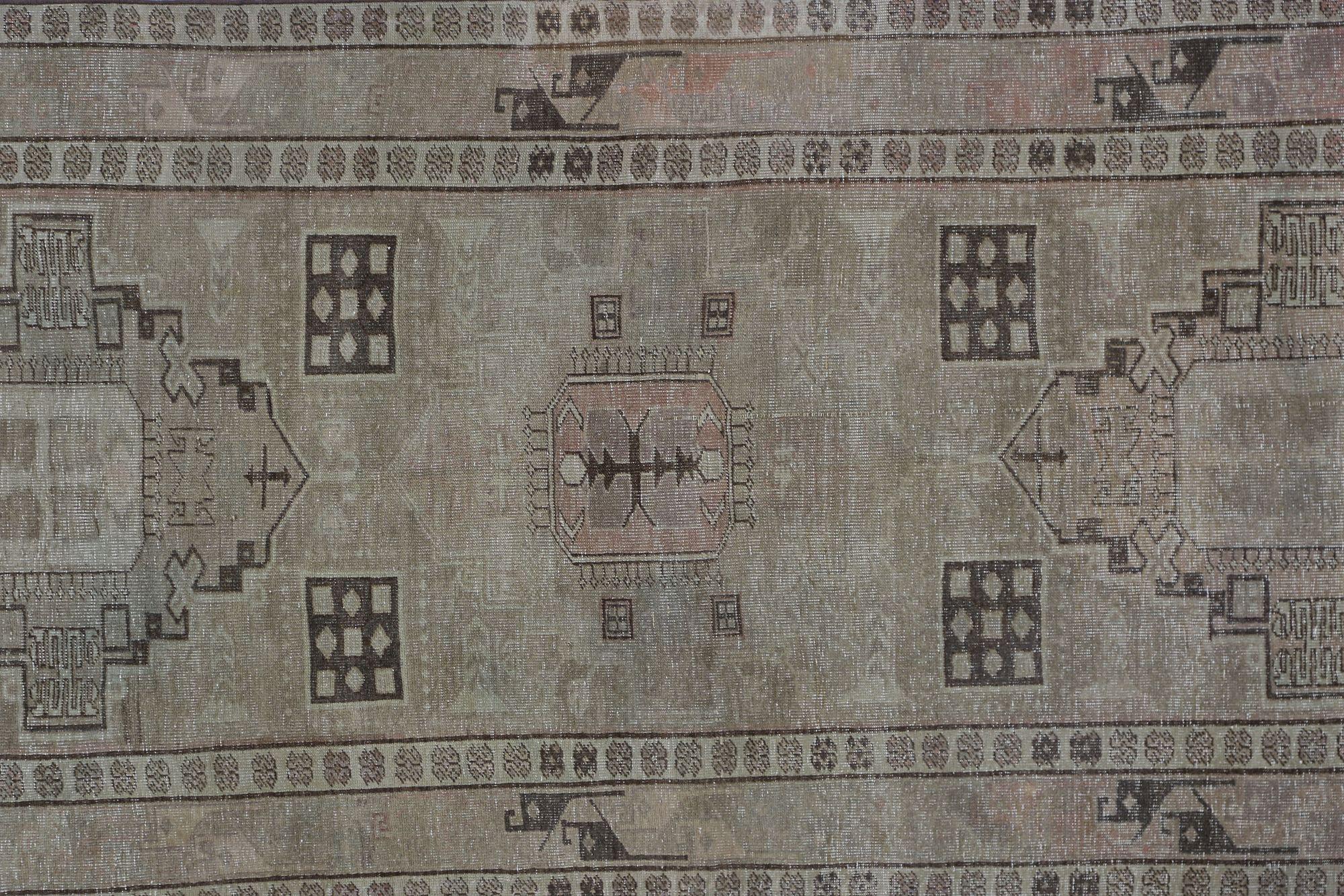 Tappeti persiani Azerbaijan - Lana Rosso Taupe Design - 97629 In condizioni ottime in vendita a Dallas, TX