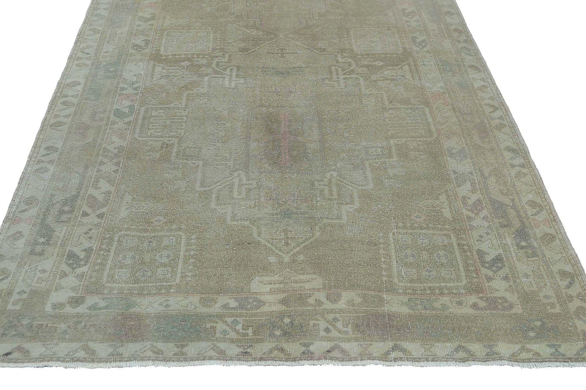 Persian Azerbaijan Area Rugs - Wool Taupe Design - 97550 In Excellent Condition For Sale In Dallas, TX