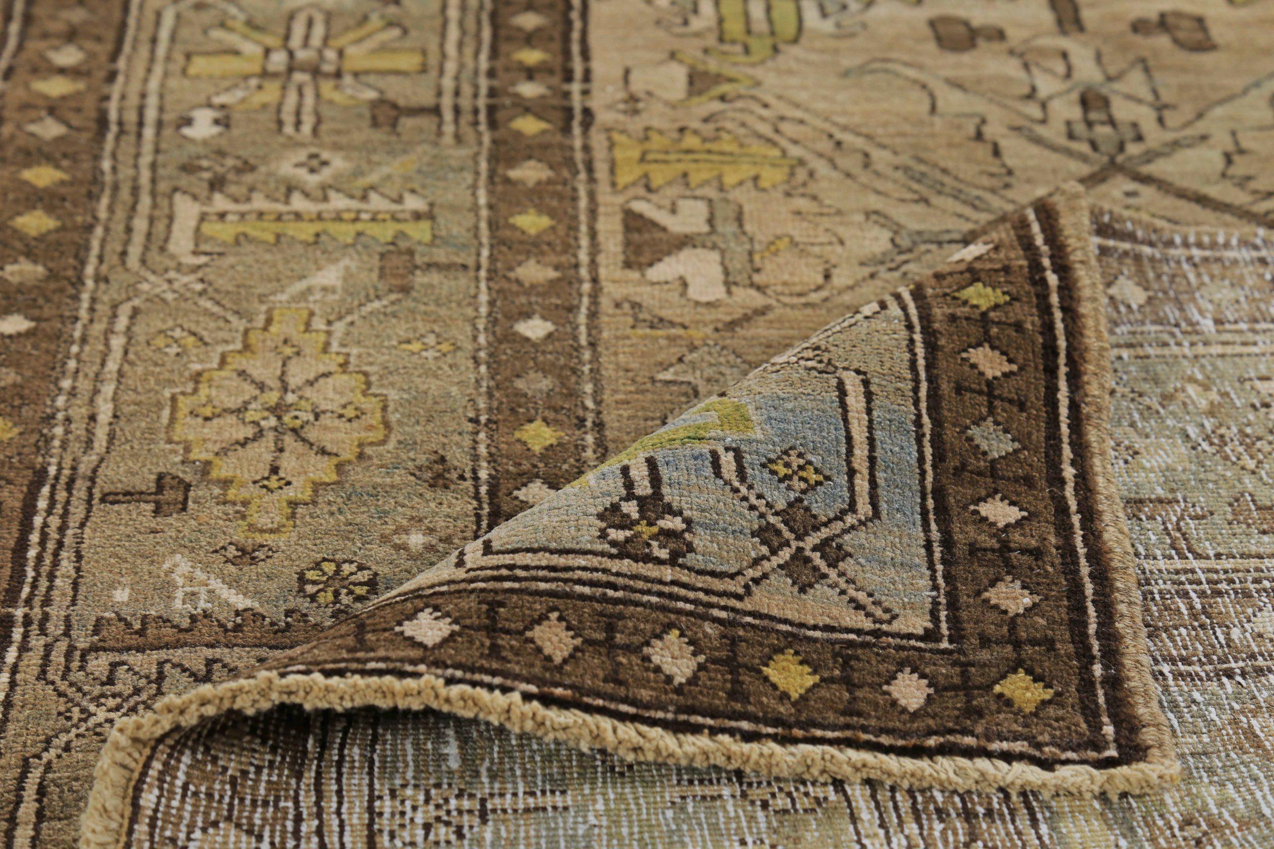 Persische Azerbaijan Läufer Teppich - Wolle Braun Grün Elfenbein Taupe - 89642 im Zustand „Hervorragend“ im Angebot in Dallas, TX