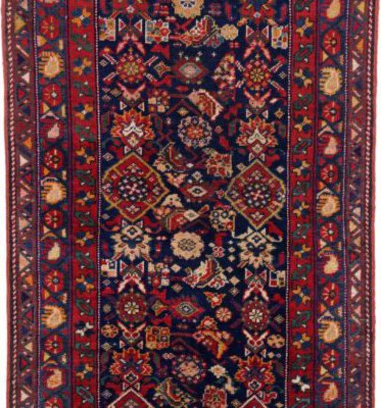 Persischer Aserbaidschan-Läufer aus Wolle - Marineblau-Rot-Design - 91623 (Asiatisch) im Angebot