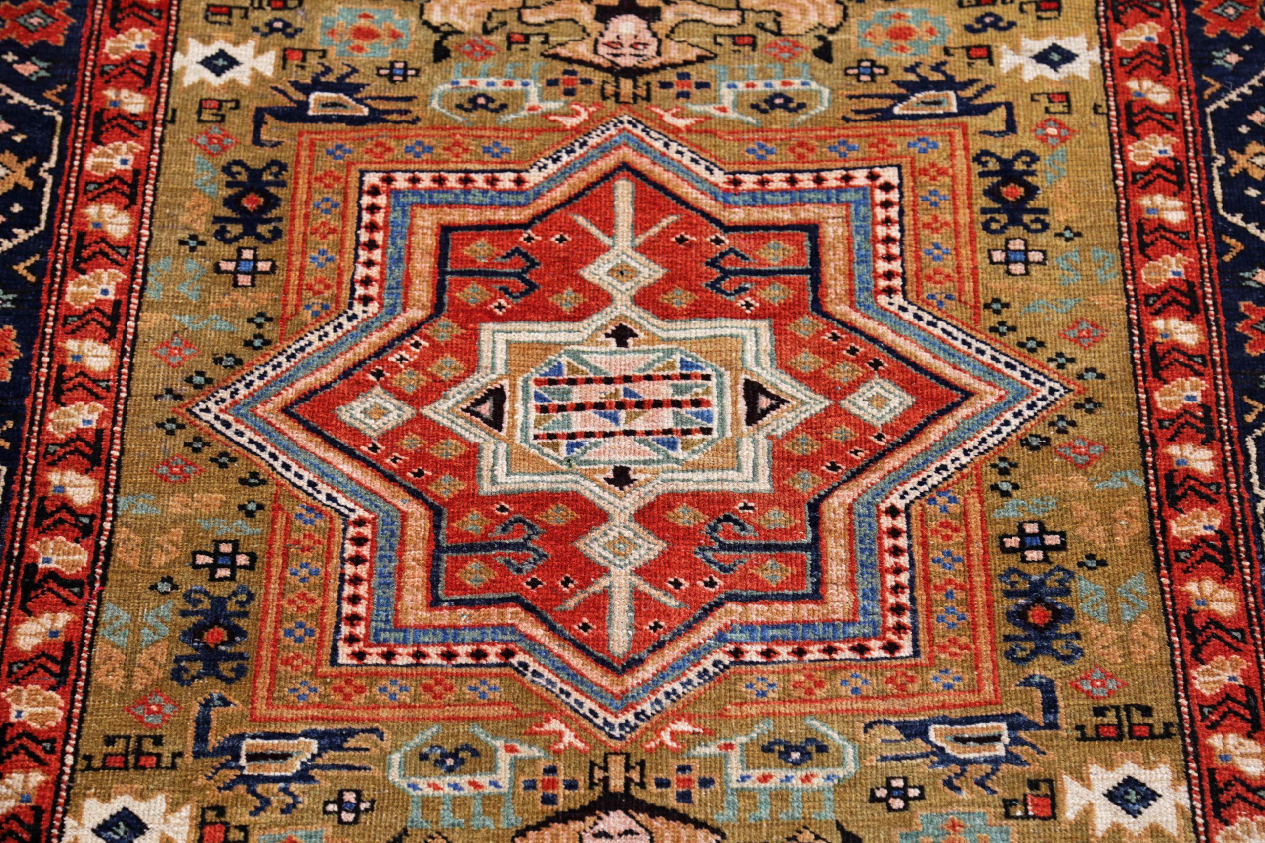 Persische Aserbaidschan Läufer Teppich - Wolle Marineblau Rot Gelb - 91516 im Zustand „Hervorragend“ im Angebot in Dallas, TX