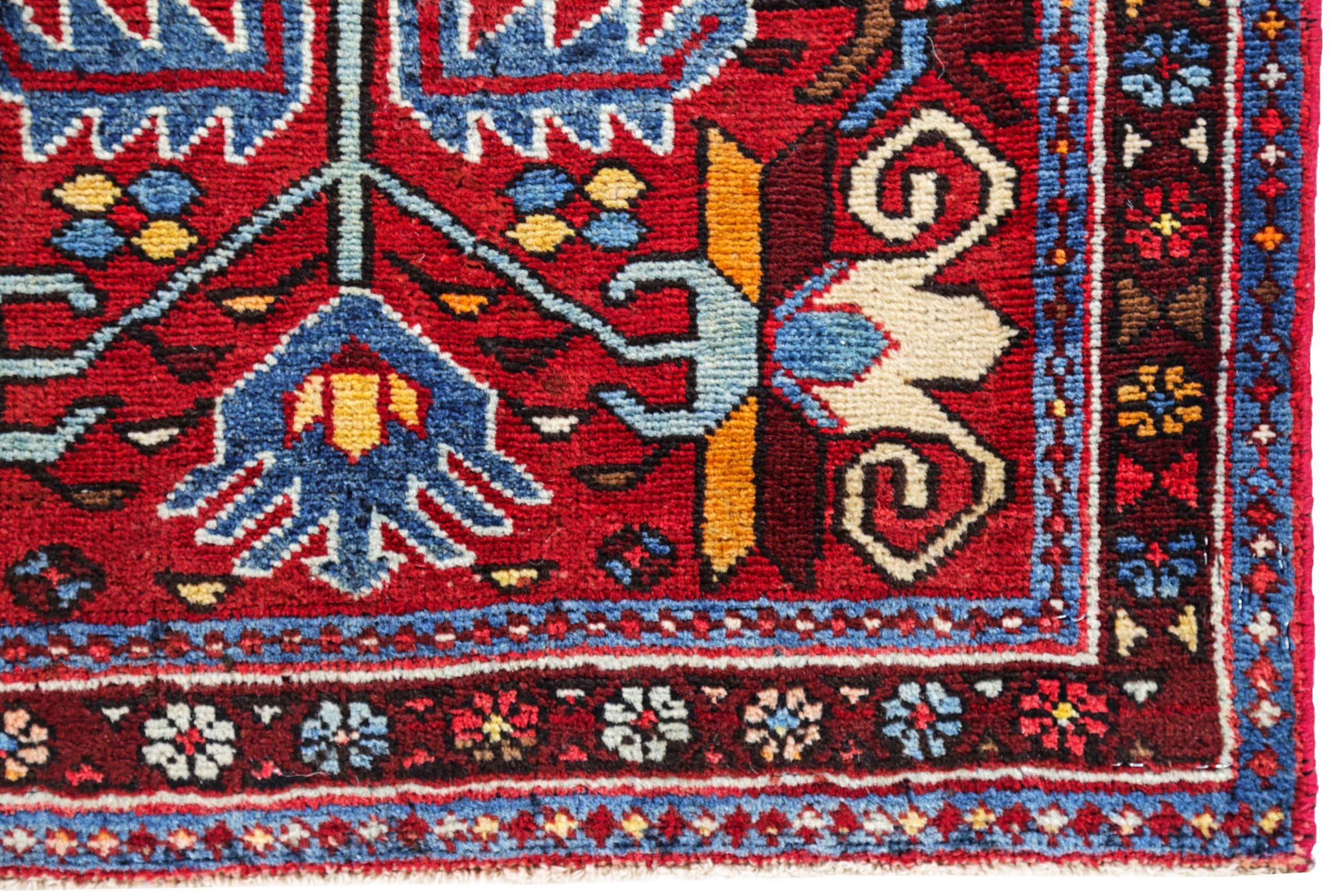 Persischer Aserbaidschan-Läufer Circa 1910 - Wolle Blau Elfenbein Orange Rot - 91200 (20. Jahrhundert) im Angebot