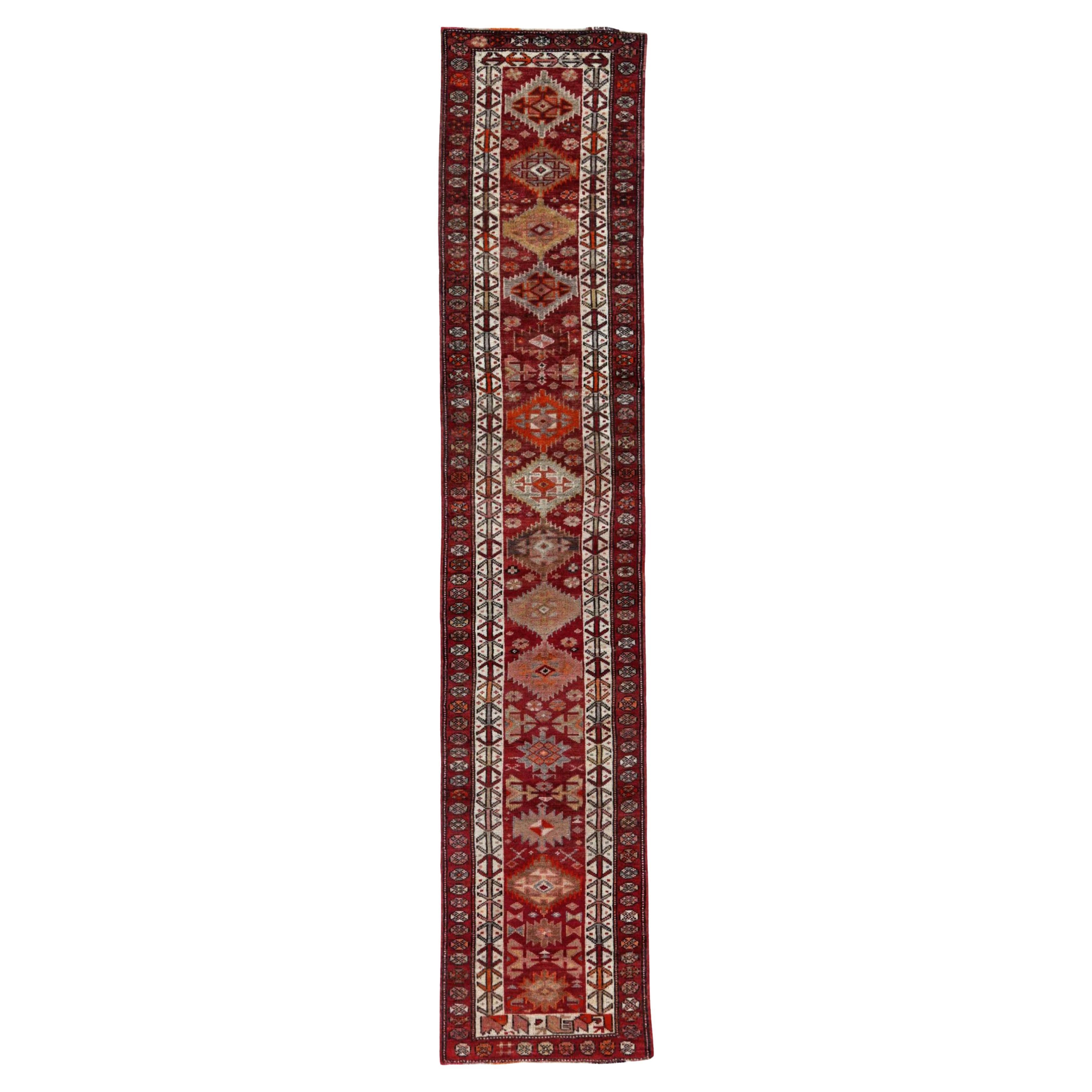 Persischer Aserbaidschan-Läufer um 1910 - Wolle Elfenbeinrot Design - 91582