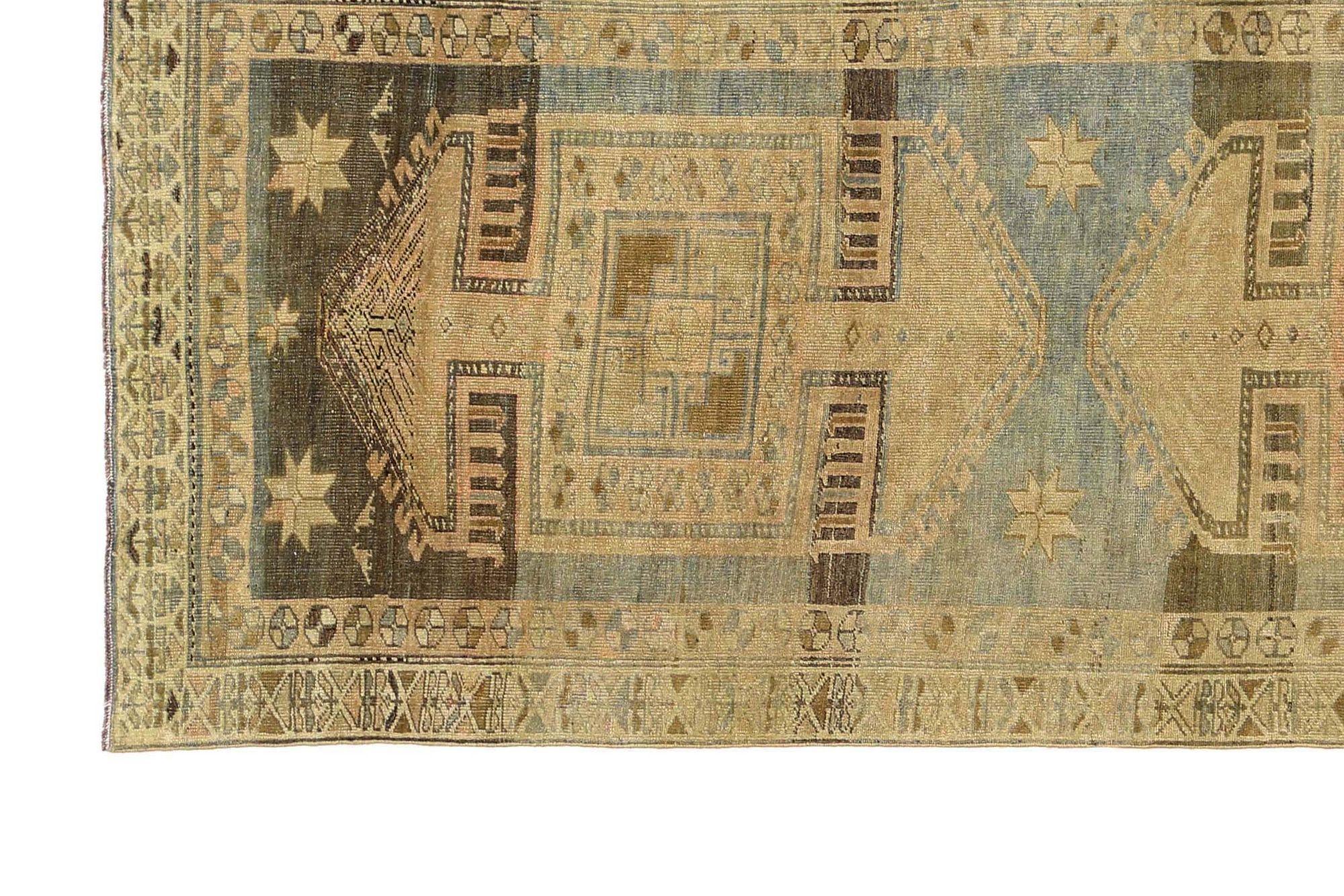 Persischer Aserbaidschan-Läufer - Wolle Hellblau Taupe Design - 97639 im Zustand „Hervorragend“ im Angebot in Dallas, TX