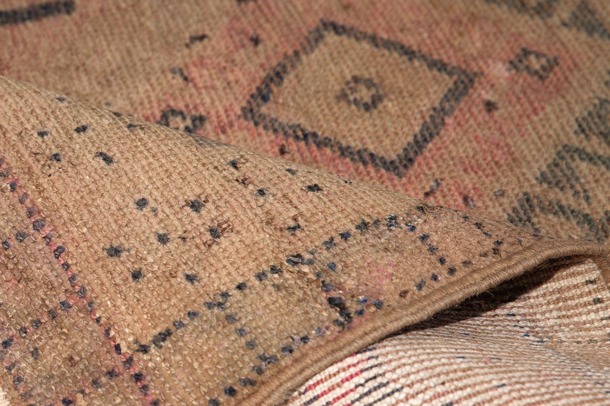 Persischer Aserbaidschan-Läufer - Wolle Rosa Taupe Design - 97711 (20. Jahrhundert) im Angebot