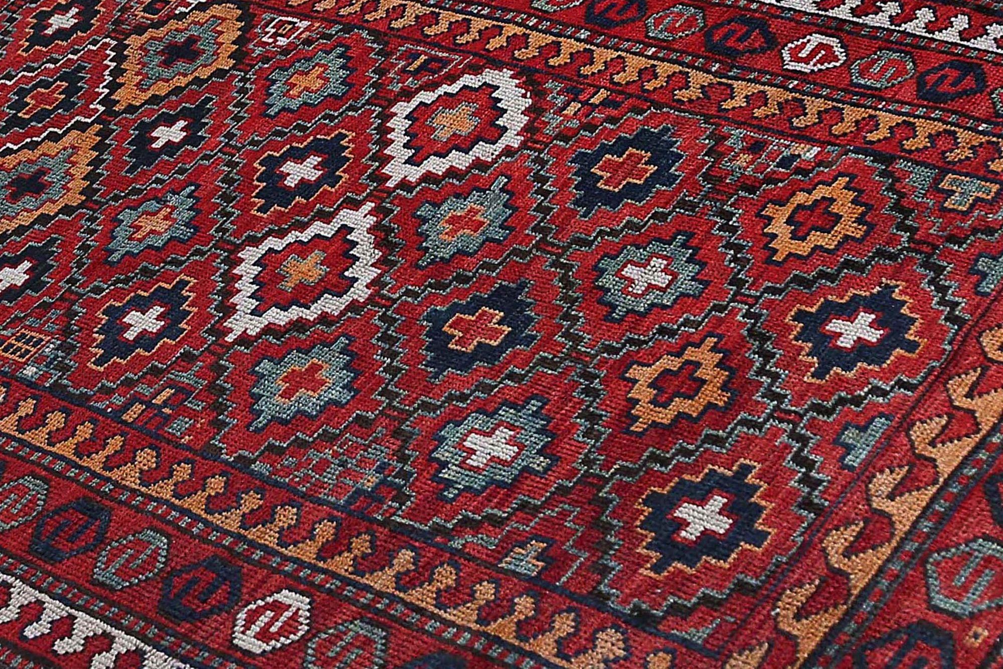 Persischer Aserbaidschan-Läufer aus Wolle – rotes Design – 96906 im Zustand „Hervorragend“ im Angebot in Dallas, TX