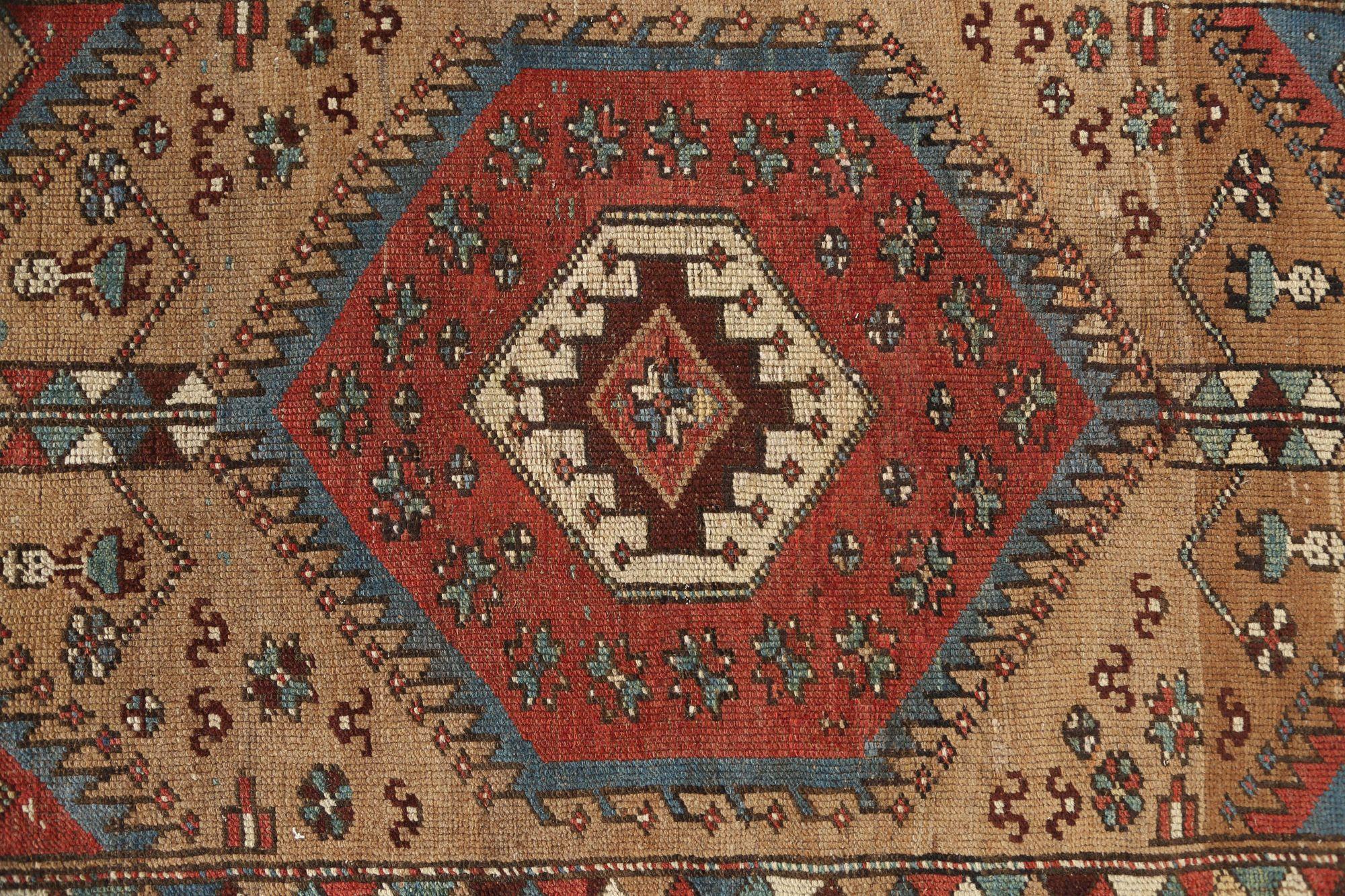 Persischer Aserbaidschan-Läufer - Wolle in Rot und Taupe Design - 97985 (20. Jahrhundert) im Angebot