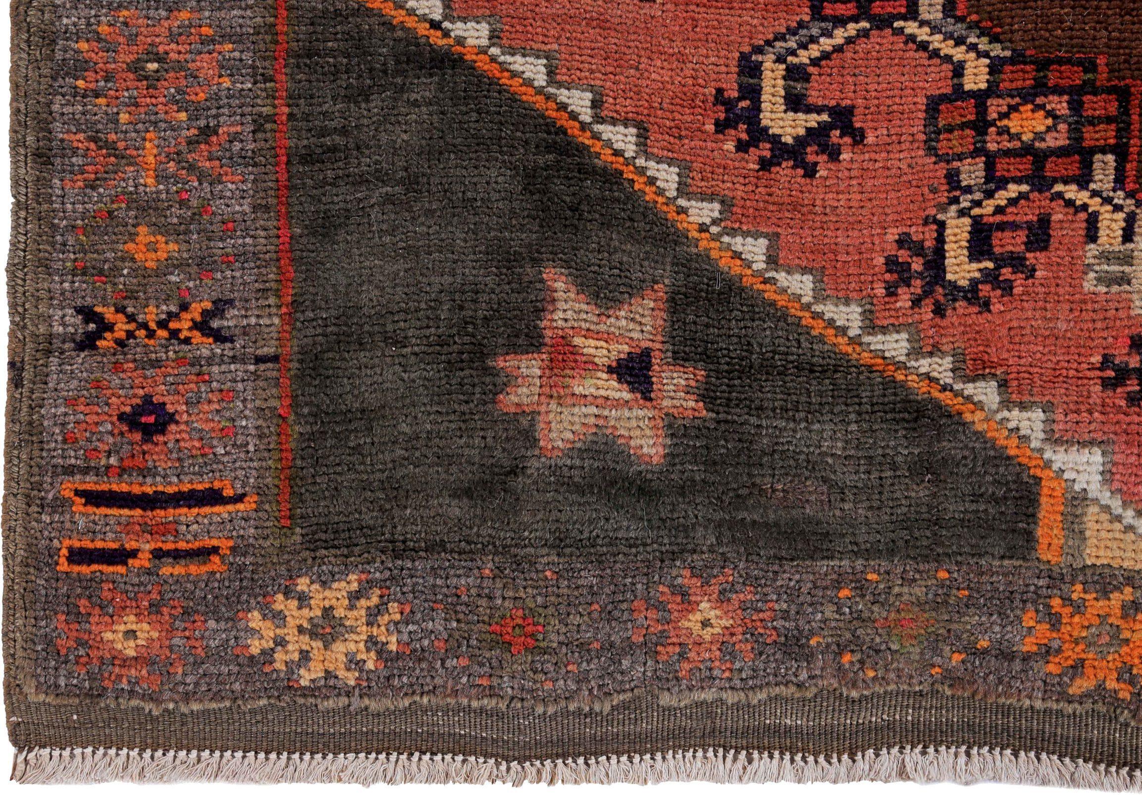 Persischer Aserbaidschan Kleiner Teppich - Wolle Braun Orange Rot Design - 89654 im Zustand „Hervorragend“ im Angebot in Dallas, TX