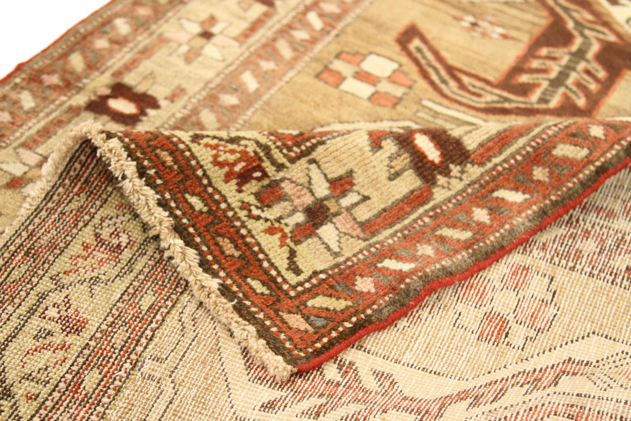 Persischer Aserbaidschanischer kleiner Teppich - Wolle Elfenbein Rot Taupe 73546 (Asiatisch) im Angebot