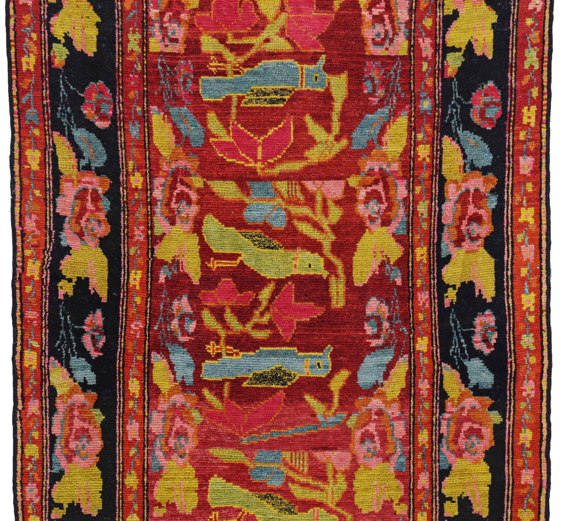 Persischer Aserbaidschanischer kleiner Teppich um 1910 - Wolle Grün Rosa Rot Design - 91280 (Asiatisch) im Angebot