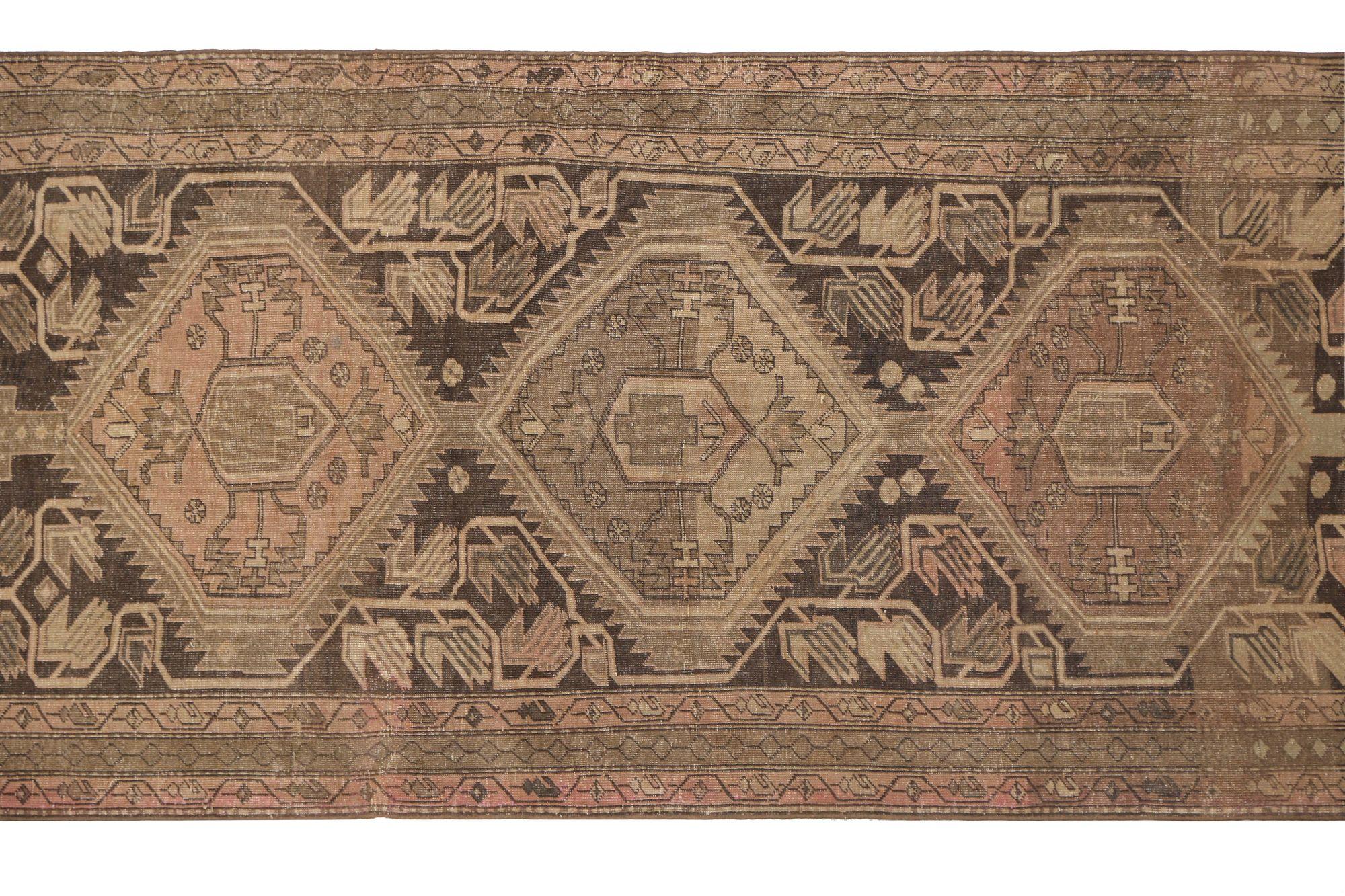 Alfombra Persa Azerbaiyán Small Design - Lana Marrón Marfil Rosa - 97402 en Excelente estado para la venta en Dallas, TX