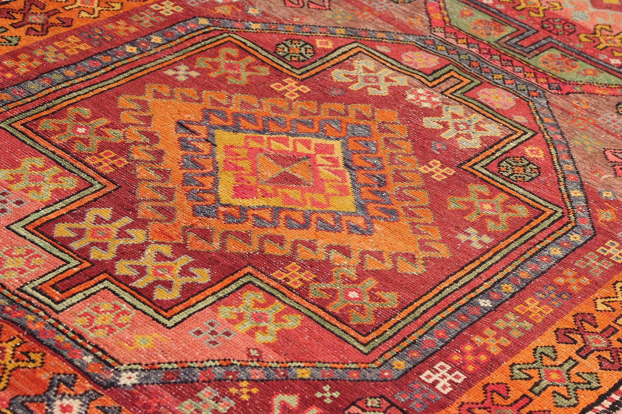 Persischer Aserbaidschan Kleiner Teppich - Wolle Orange Rosa Rot Gelb - 97117 (Irakisch) im Angebot
