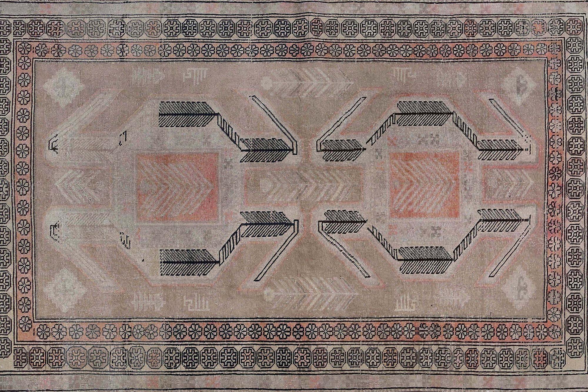 Persian Azerbaijan Small Rug - Wool Taupe Design - 97425 In Excellent Condition For Sale In Dallas, TX