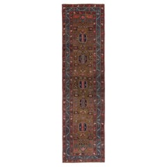 Persian Bakhshayesh Runner Rug - Wool Green Design - 97387