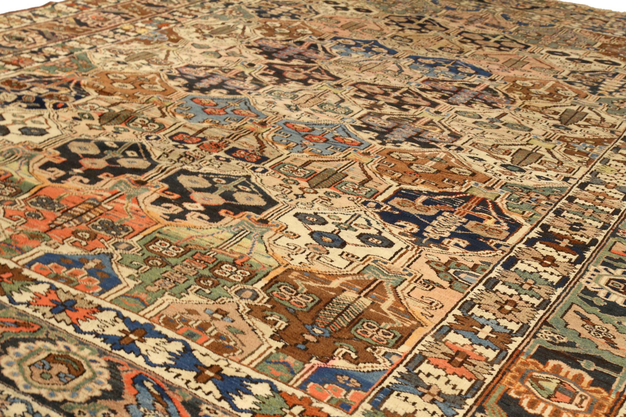 Persische Bakhtiari-Teppiche Circa 1880 - Wolle Grün Elfenbein Marineblau - 75367 (Asiatisch) im Angebot