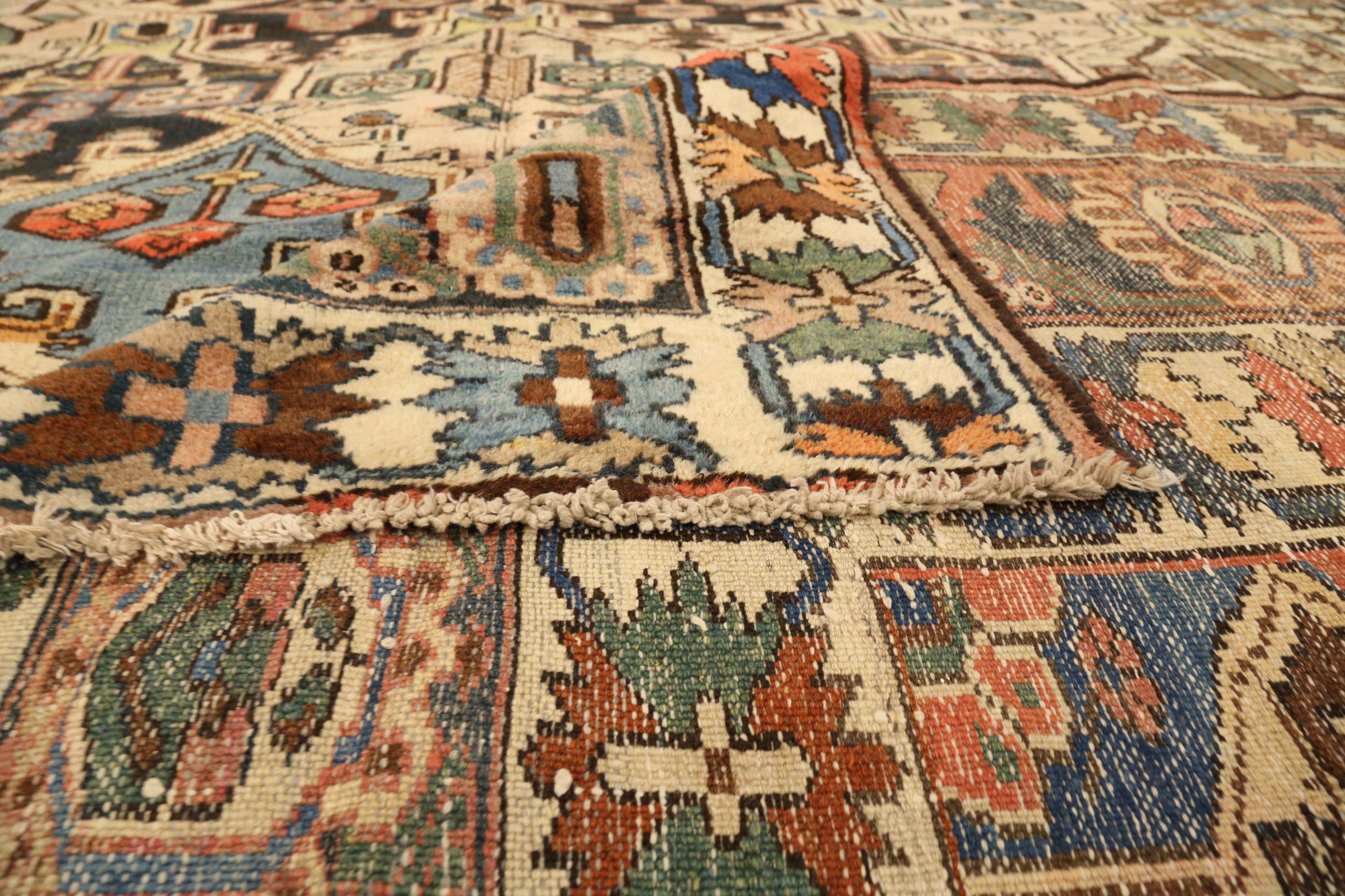 Persische Bakhtiari-Teppiche Circa 1880 - Wolle Grün Elfenbein Marineblau - 75367 im Zustand „Hervorragend“ im Angebot in Dallas, TX