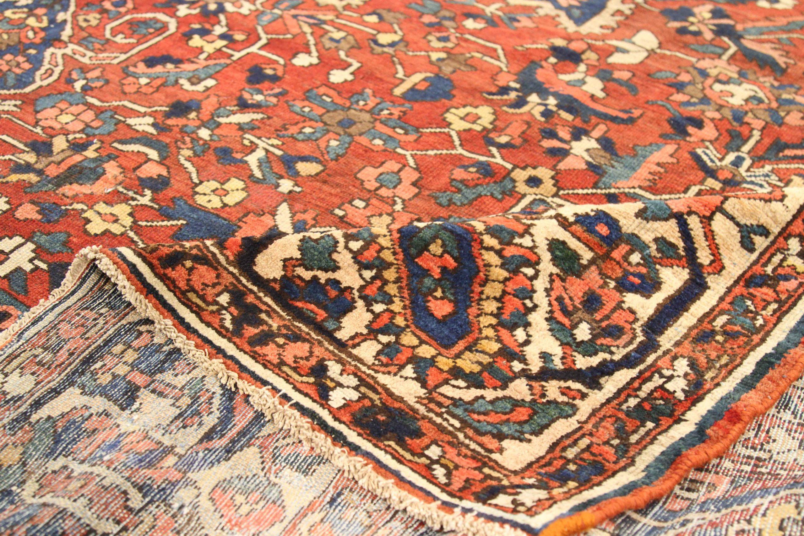 Persische Bakhtiari-Teppiche Circa 1910 - Wolle Schwarz Elfenbein Rot 71184 im Zustand „Hervorragend“ im Angebot in Dallas, TX