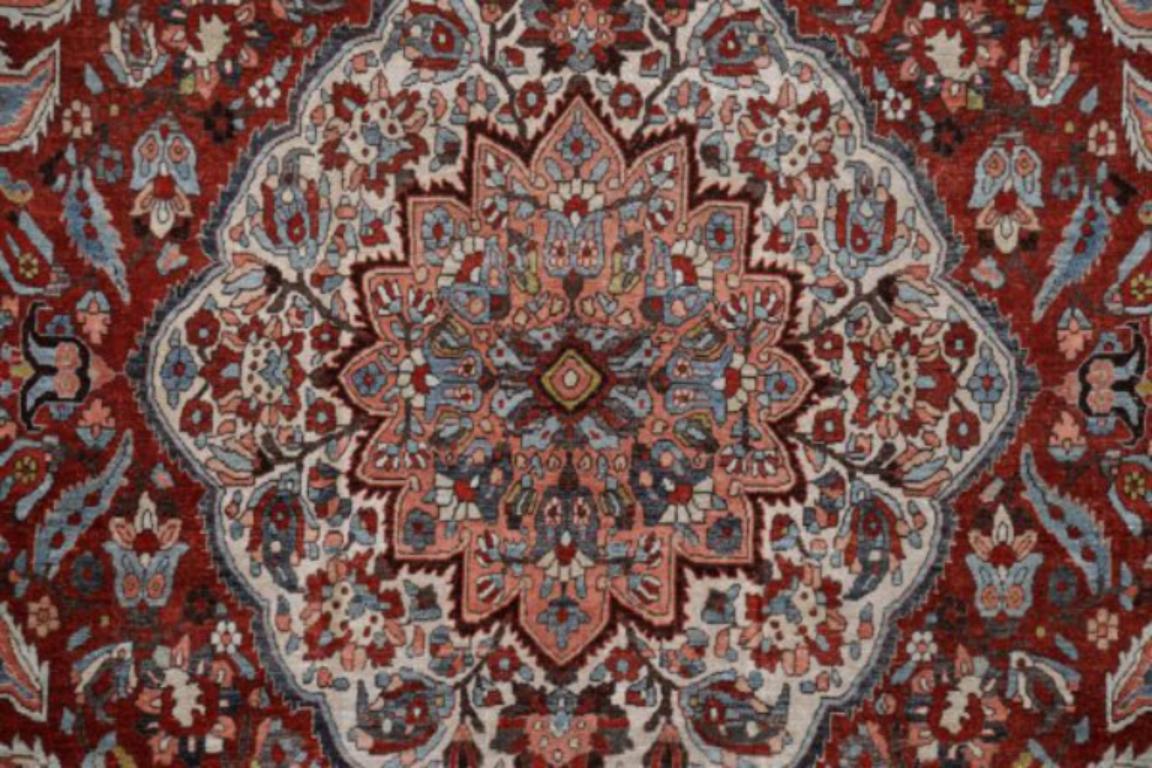 Alfombras Persas Bakhtiari Circa 1910 - Lana Azul Marfil Rosa Rojo Diseño - 91614 en Excelente estado para la venta en Dallas, TX