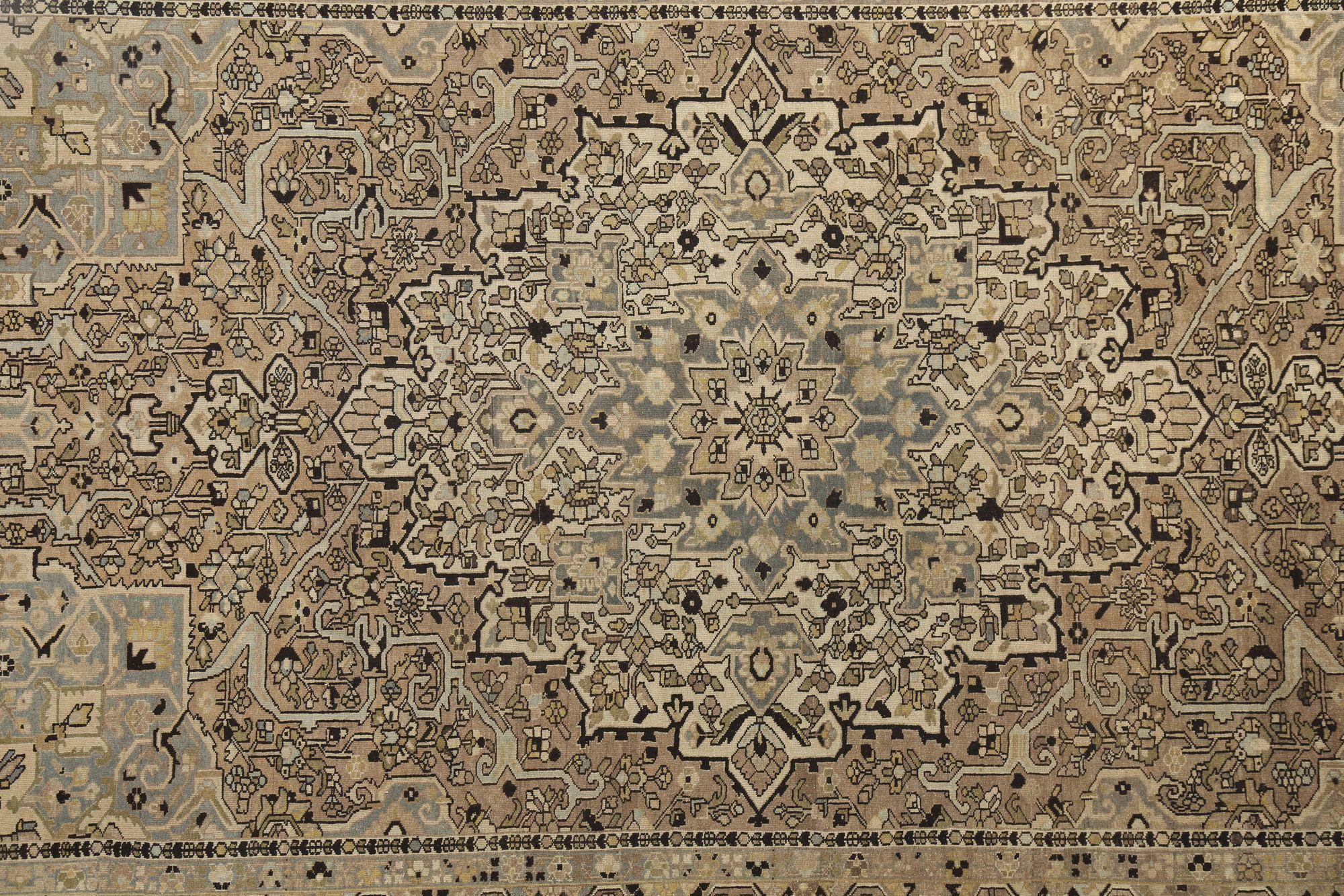 Alfombras Persas Bakhtiari - Lana Marfil Azul Claro Topo - 97729 en Excelente estado para la venta en Dallas, TX