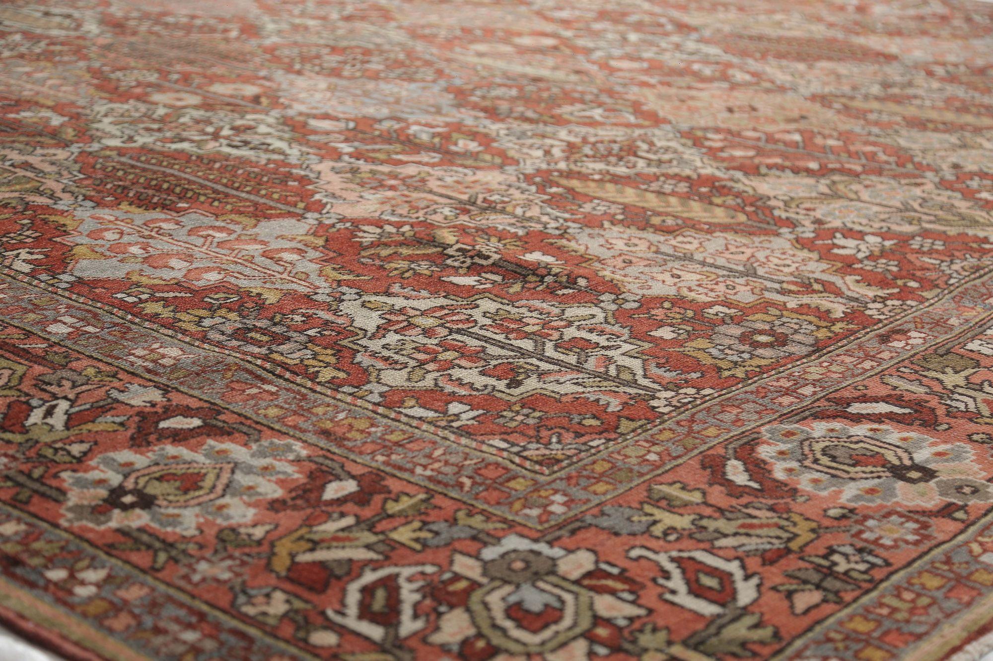Entdecken Sie die Eleganz des persischen Bachtiari mit dem übergroßen Teppich von CIRCA 1910. Dieses exklusive Design aus Wolle und IvoryPinkRed eignet sich perfekt, um Ihren Raum zu verschönern.