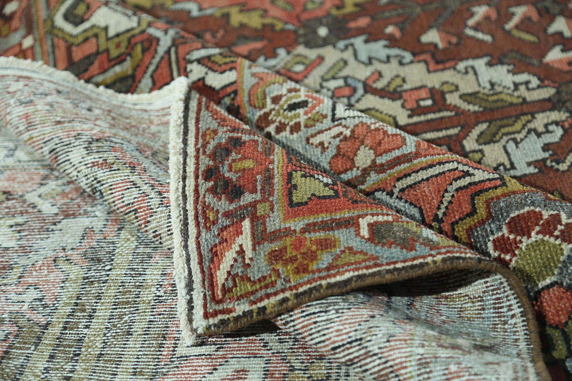 Persischer Bakhtiari Over Size-Teppich in Übergröße - rotes Wolldesign - 97223 (Irakisch) im Angebot