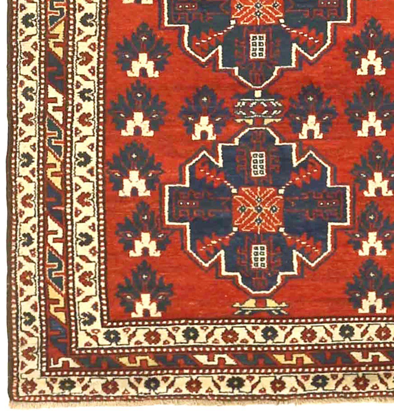 Persischer Bakhtiari-Läufer Circa 1910 - Wolle Blau Elfenbein Rot 71267 (Asiatisch) im Angebot